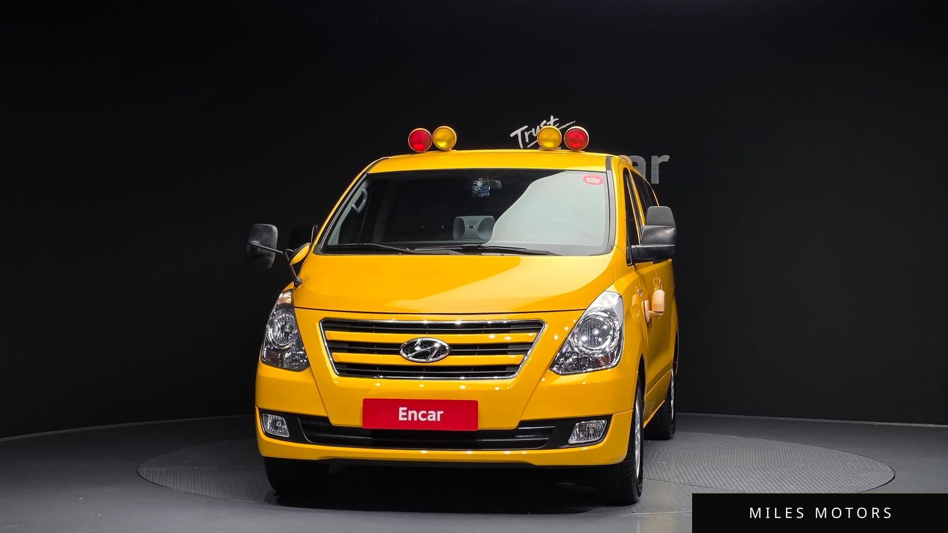 Hyundai Starex 2017 — миниатюра 3