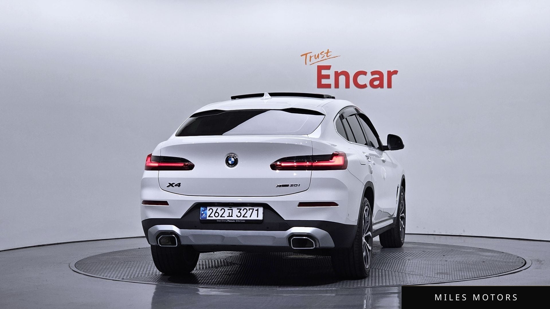 BMW X4 (G02) 2025 — миниатюра 4