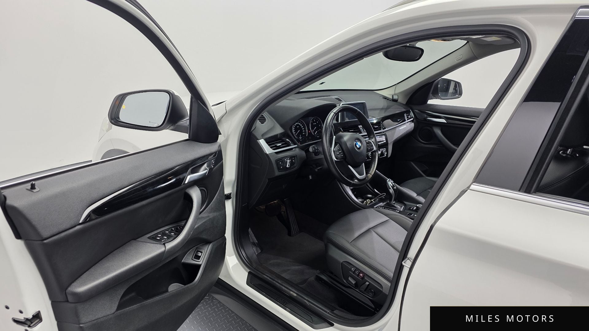 BMW X1 (F48) 2018 — миниатюра 10