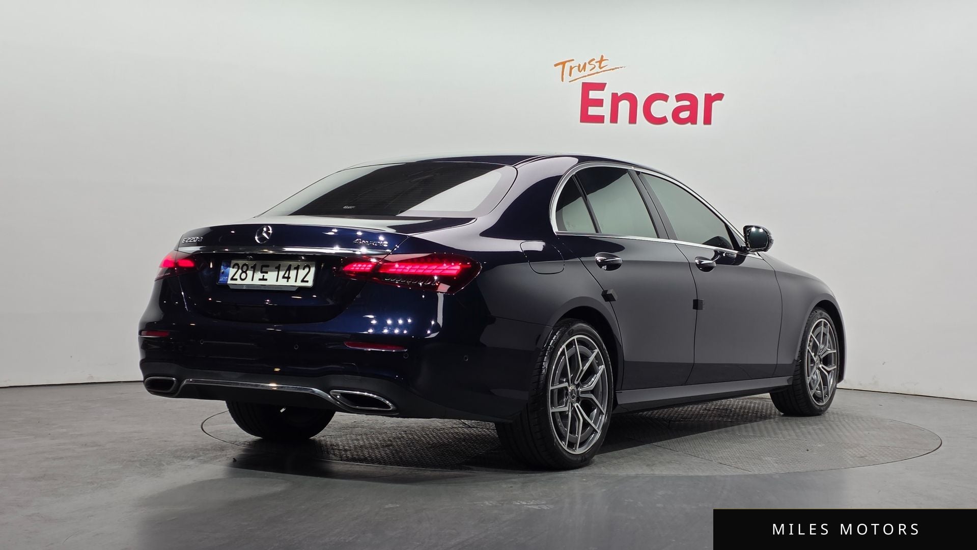 Mercedes-Benz E-Class W213 2021 — миниатюра 2