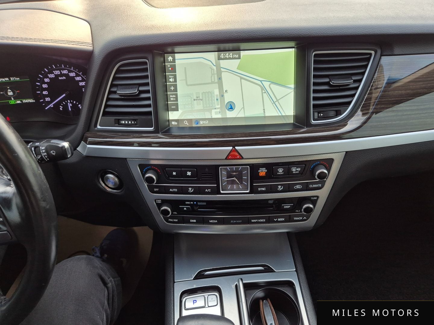 Genesis G80 2018 — миниатюра 10