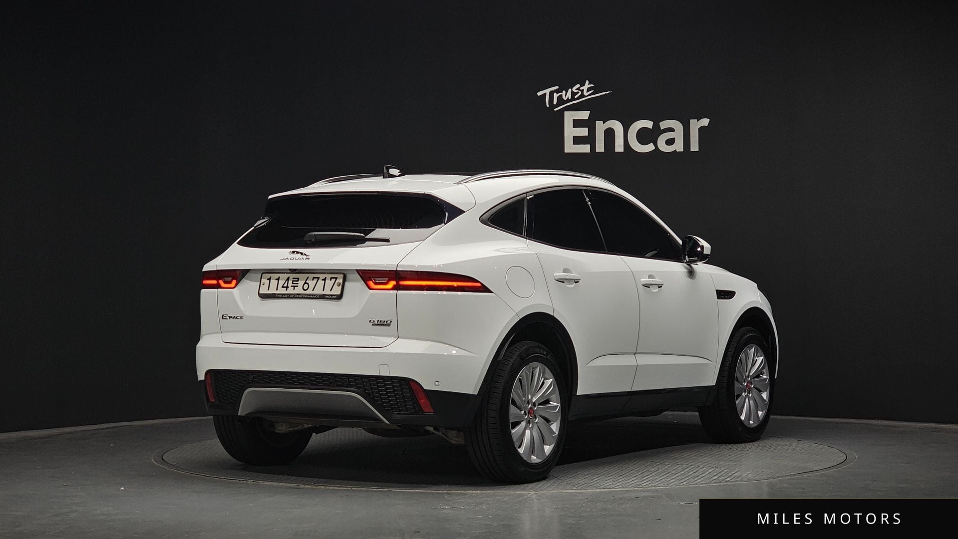 Jaguar E-PACE 2020 — миниатюра 2