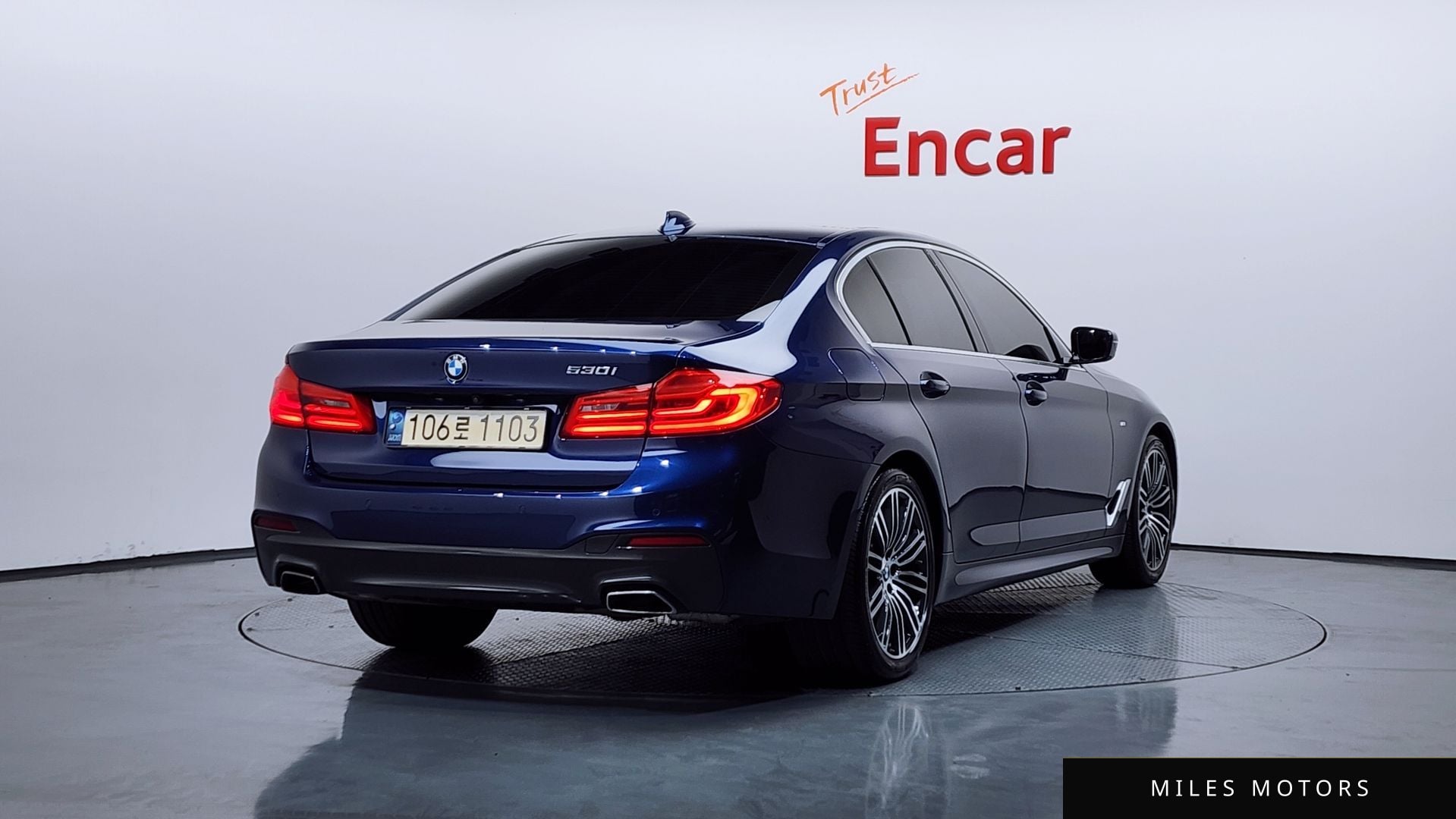 BMW 5 Series (G30) 2020 — миниатюра 2