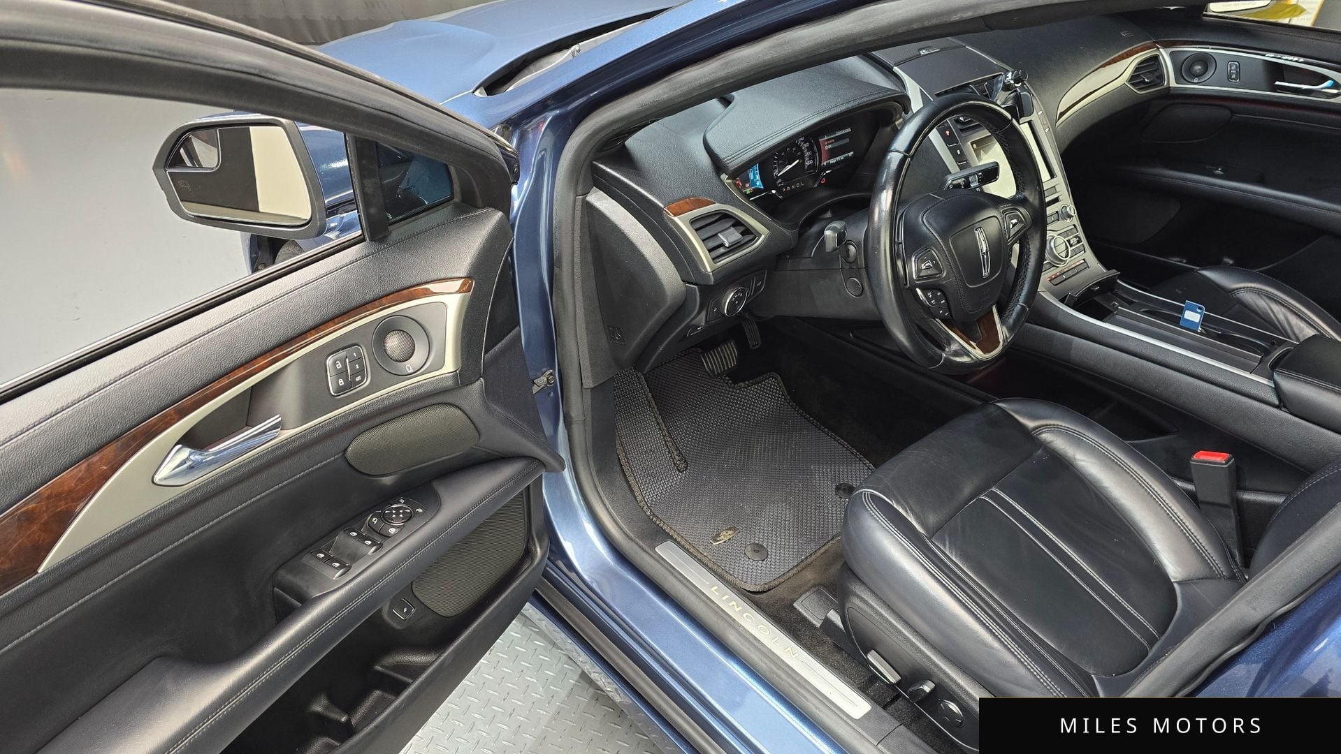Lincoln MKZ 2018 — миниатюра 10