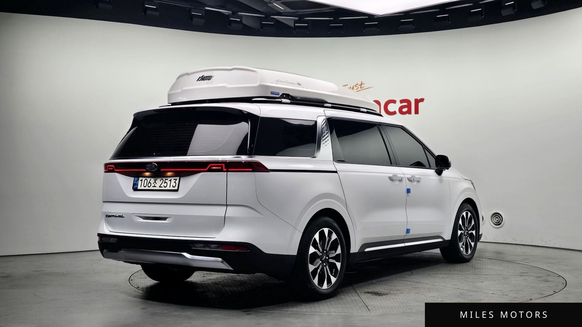 Kia Carnival 2021 — миниатюра 2