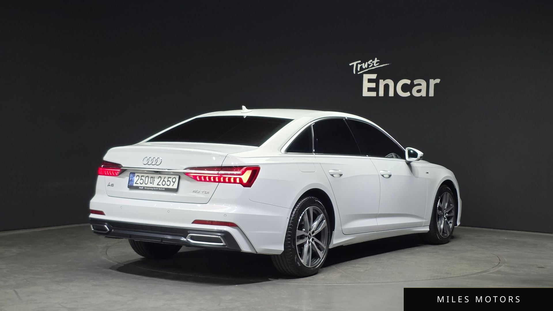 Audi A6 (C8) 2023 — миниатюра 2