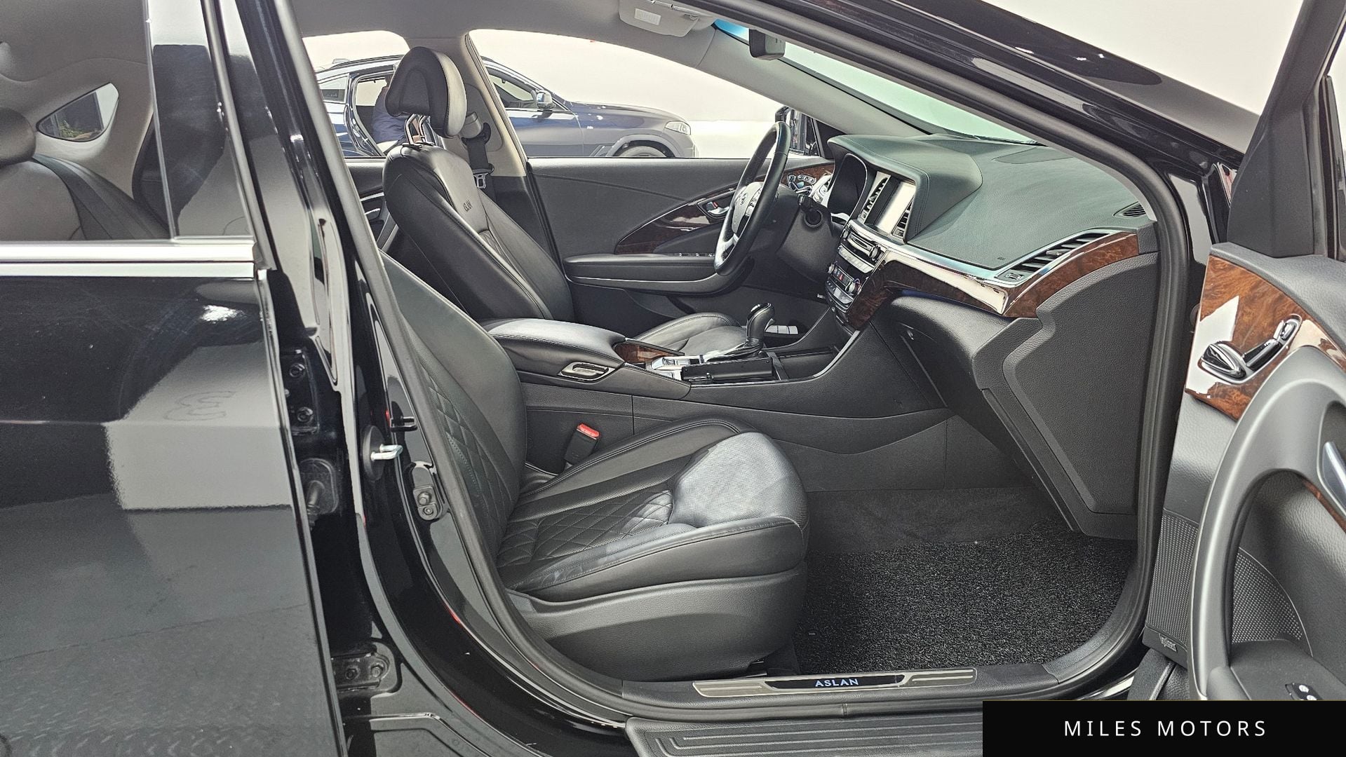 Hyundai Aslan 2016 — миниатюра 11