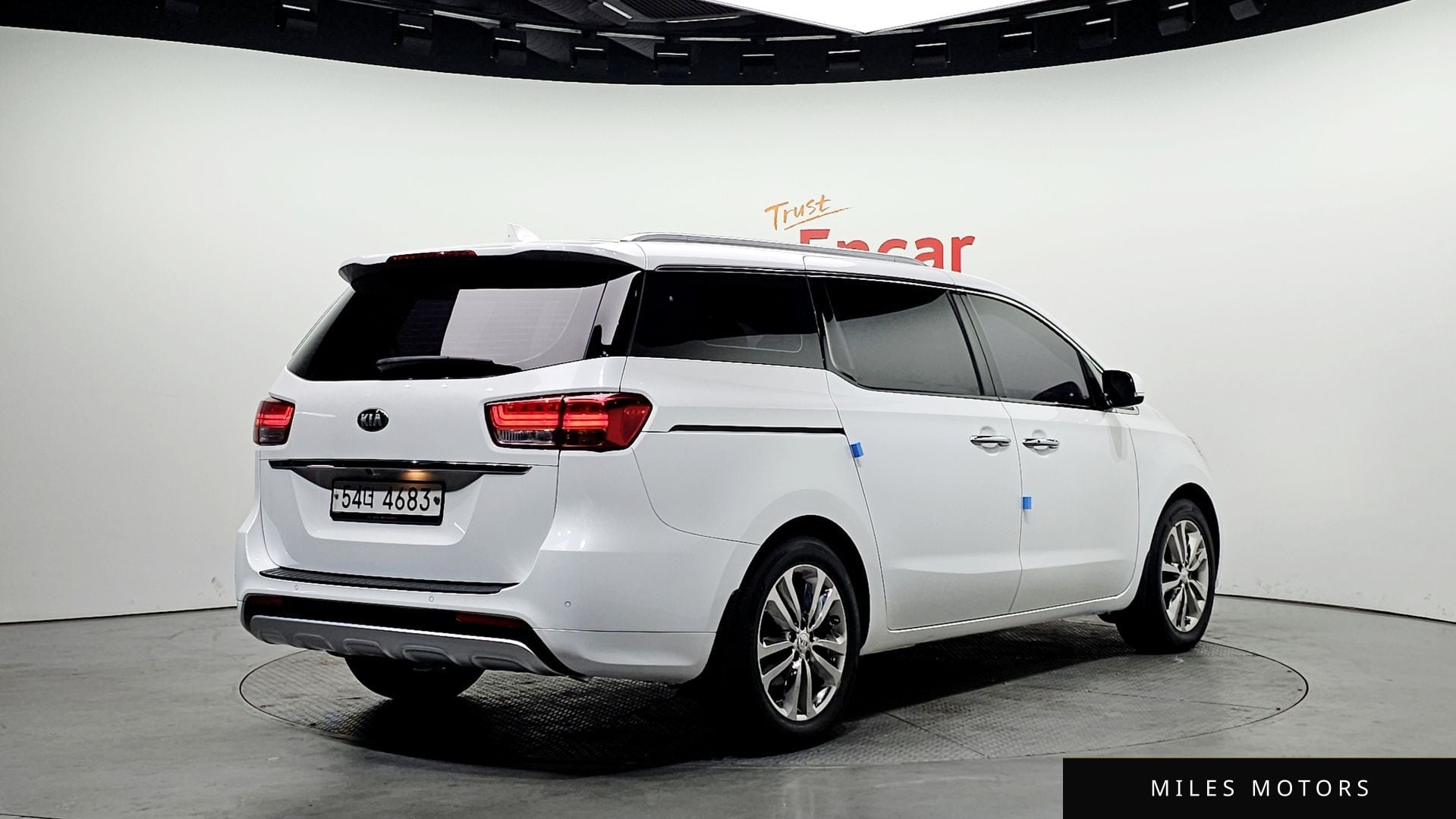 Kia Canival 2018 — миниатюра 2