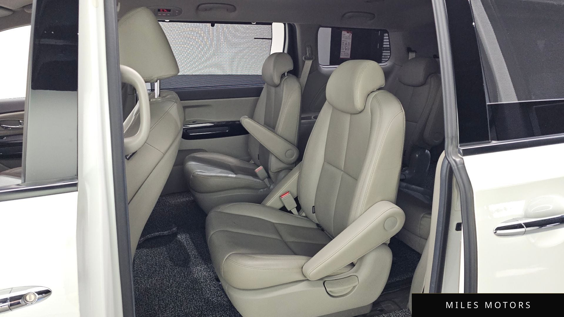 Kia Canival 2018 — миниатюра 11