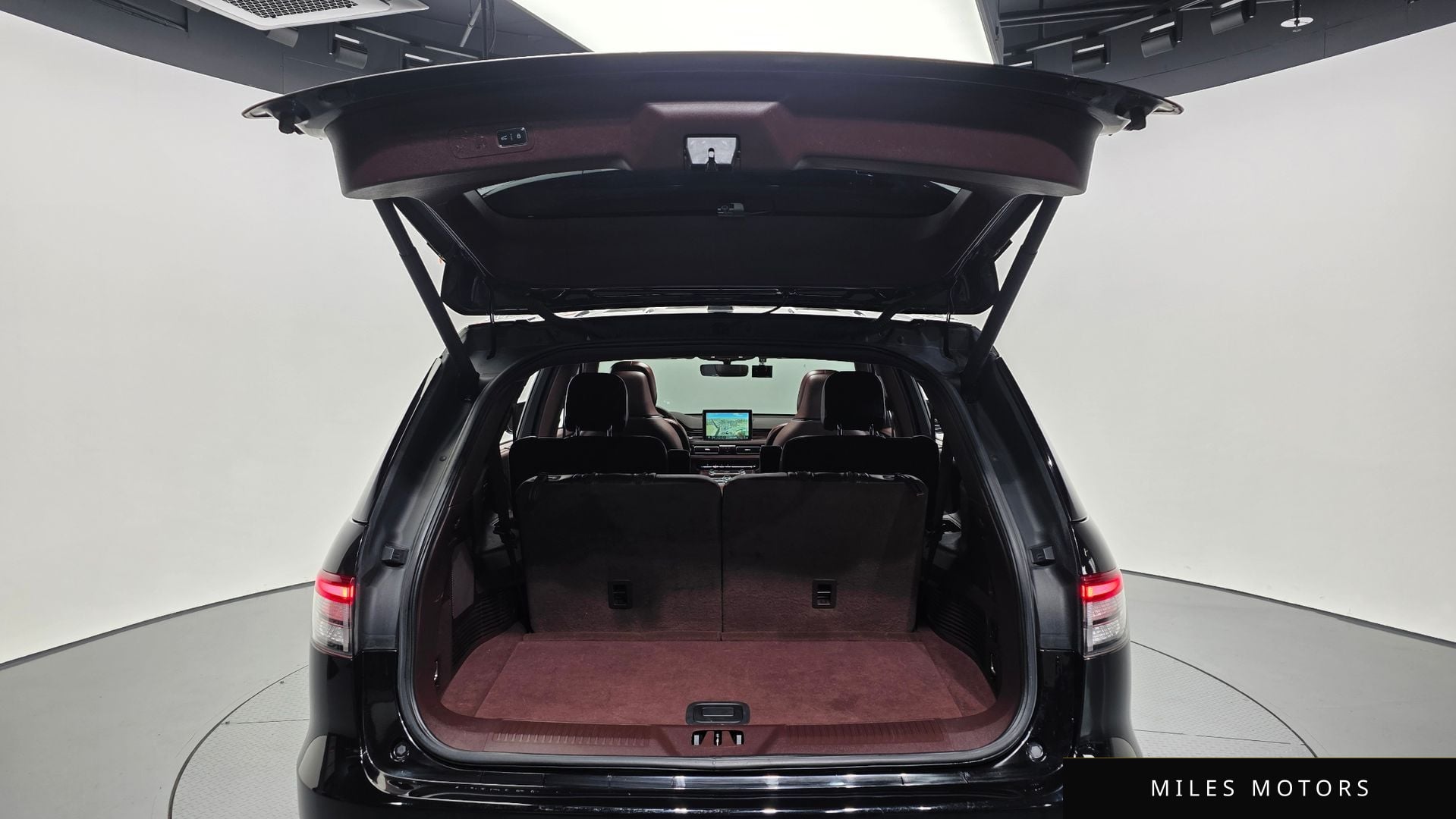 Lincoln 에비에이터 2021 — миниатюра 20