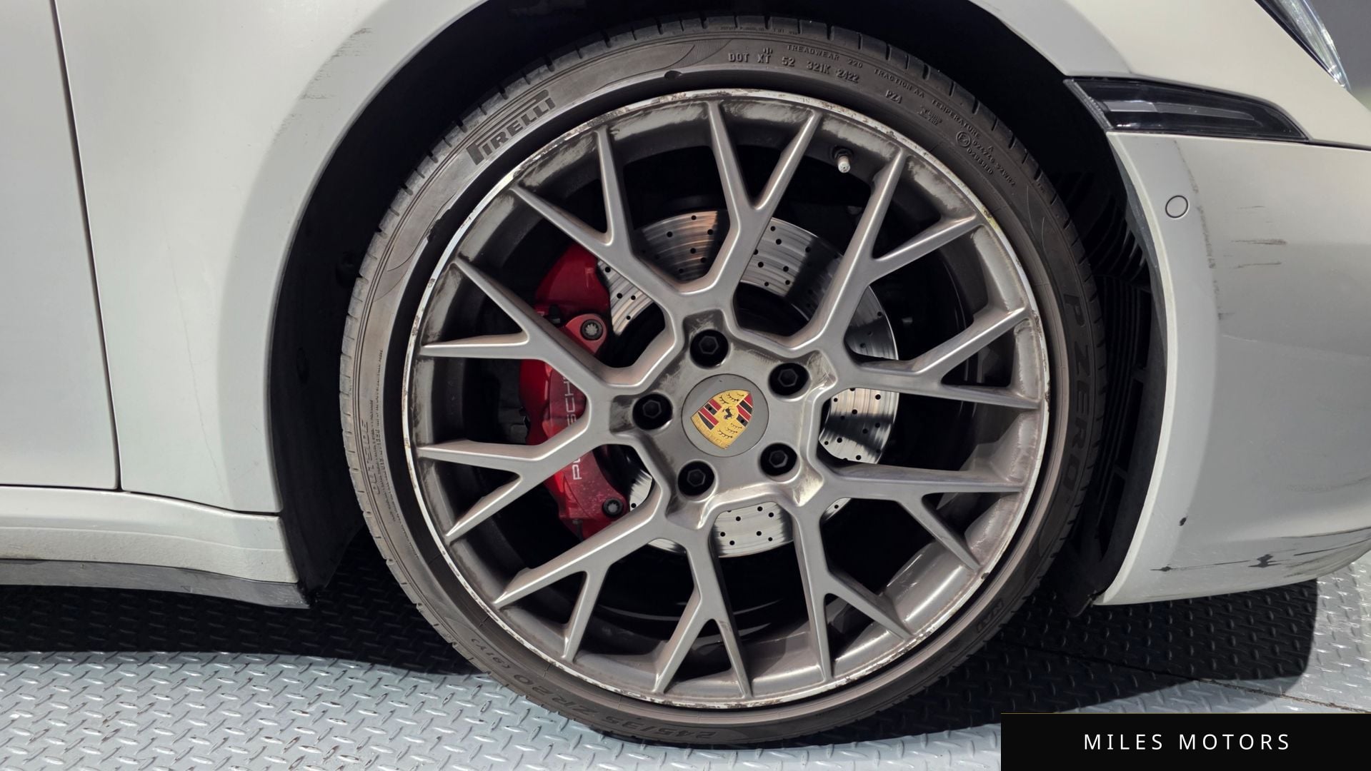Porsche 911 (992) 2023 — миниатюра 5