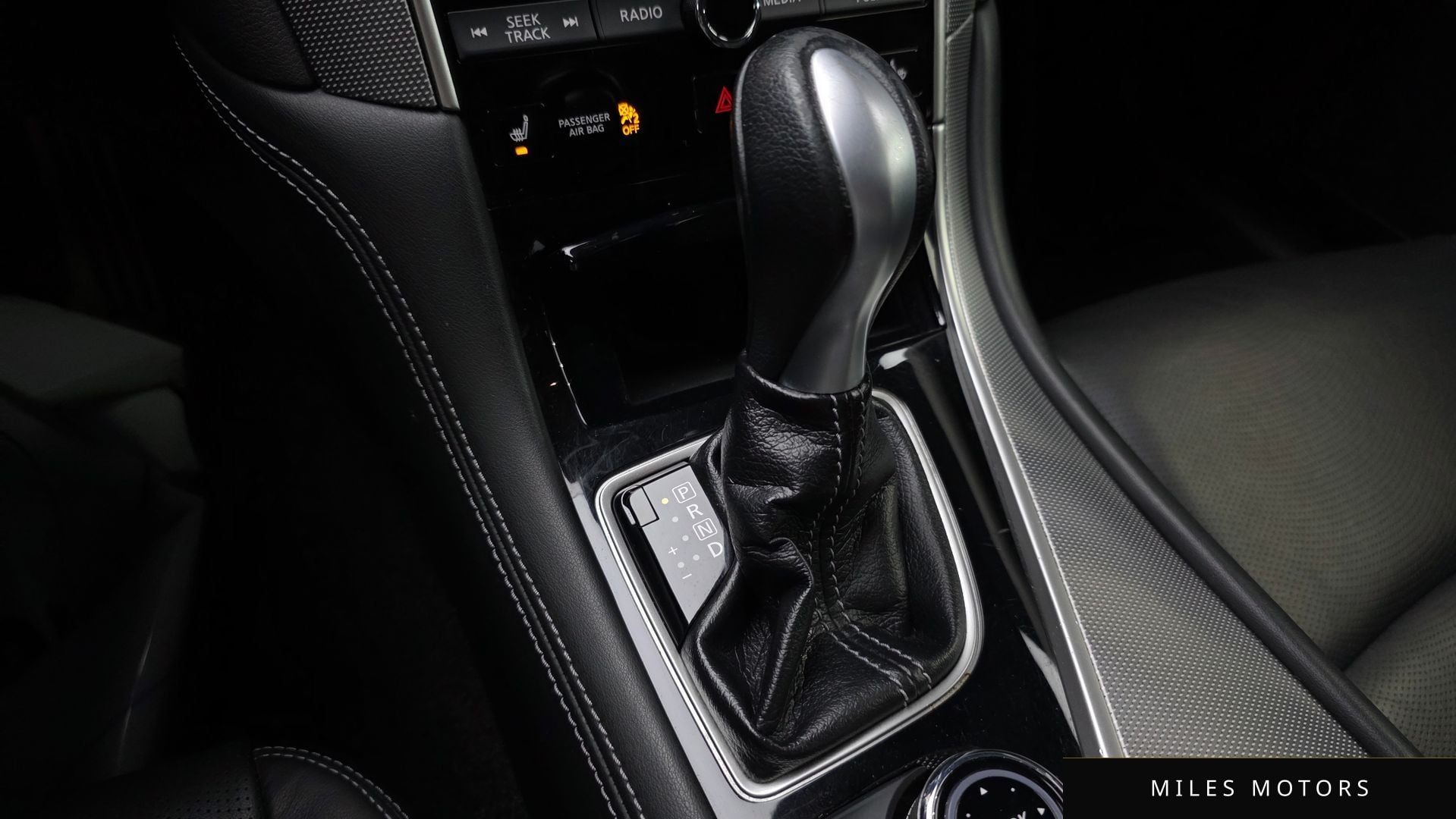 Infiniti Q50 2016 — миниатюра 9