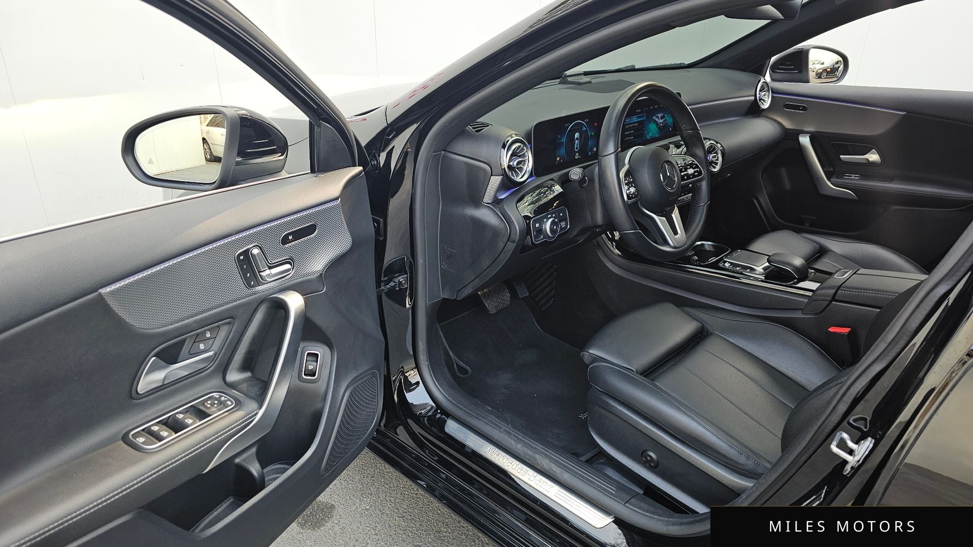 Mercedes-Benz A-클래스 W177 2020 — миниатюра 10