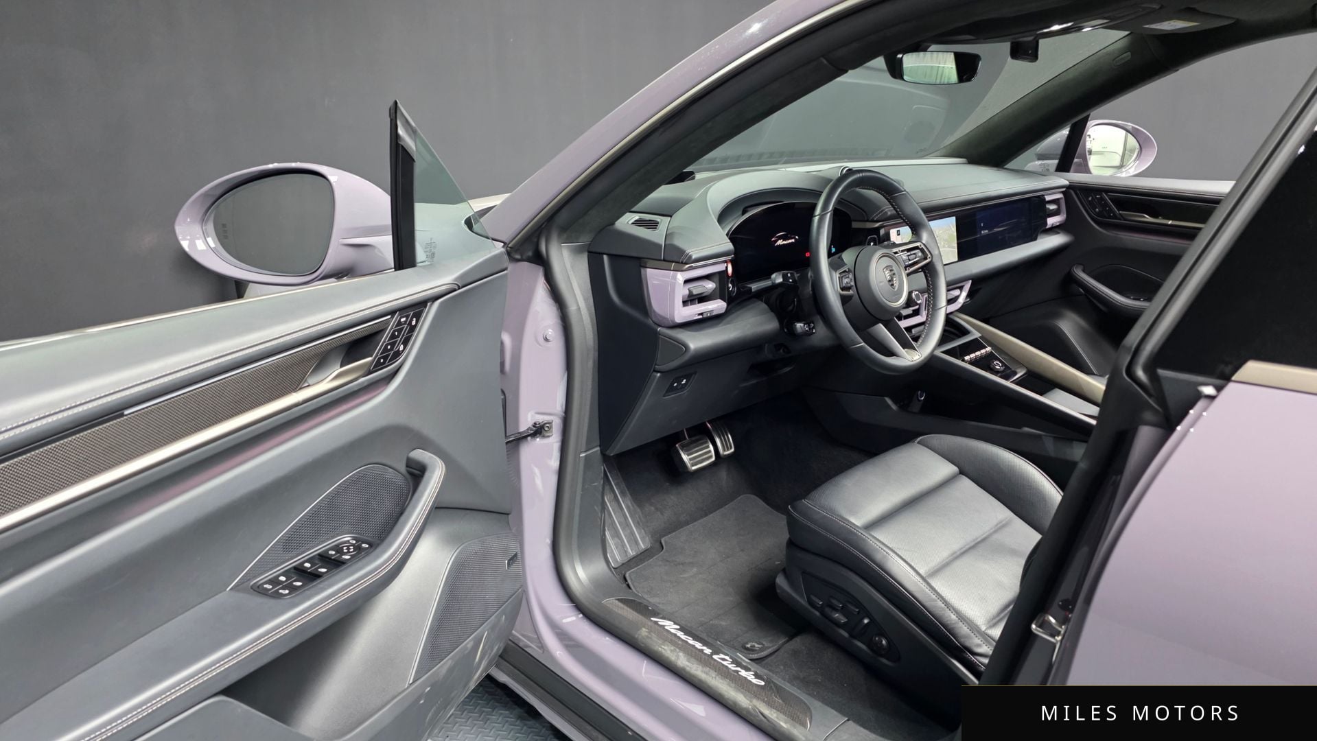 Porsche Macan 2025 — миниатюра 10