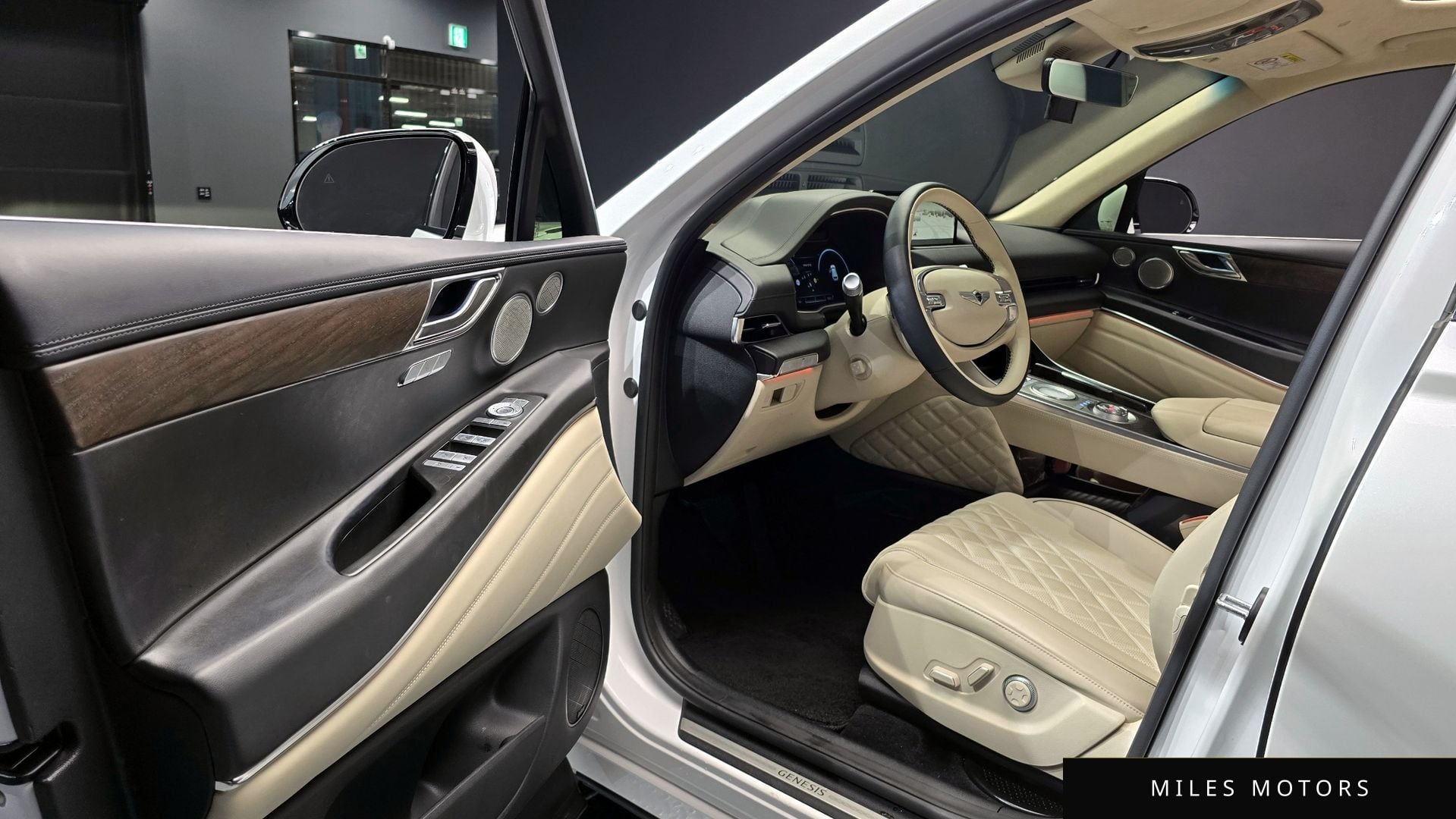 Genesis GV80 2022 — миниатюра 11