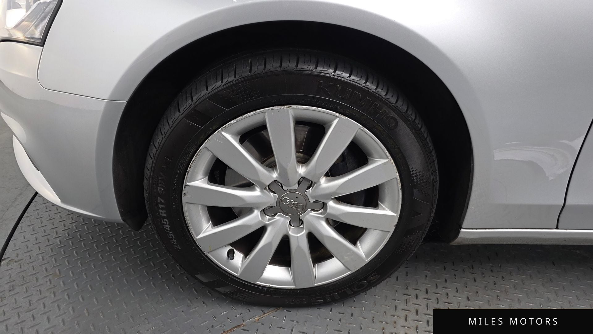 Audi A4 2011 — миниатюра 5
