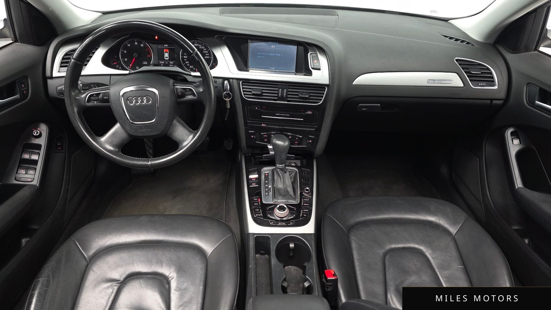 Audi A4 2011 — миниатюра 7