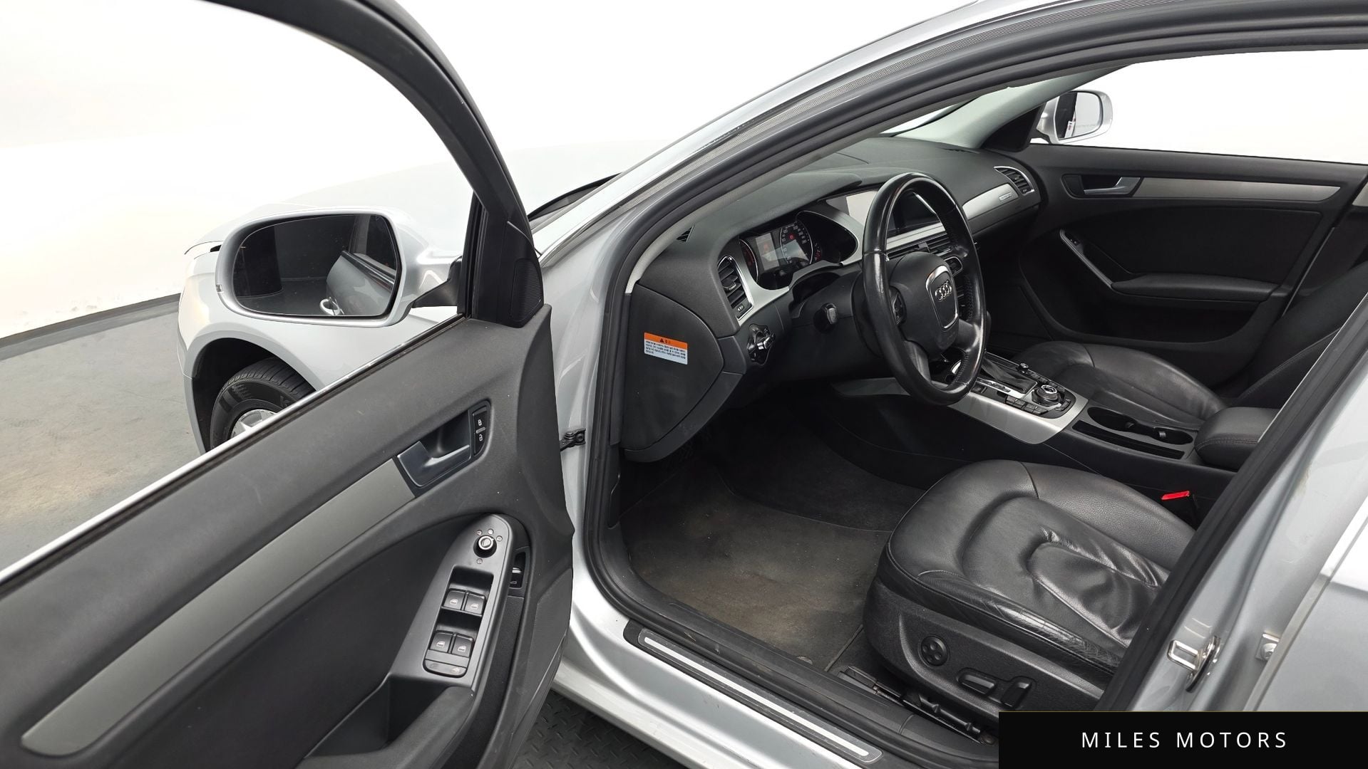 Audi A4 2011 — миниатюра 12