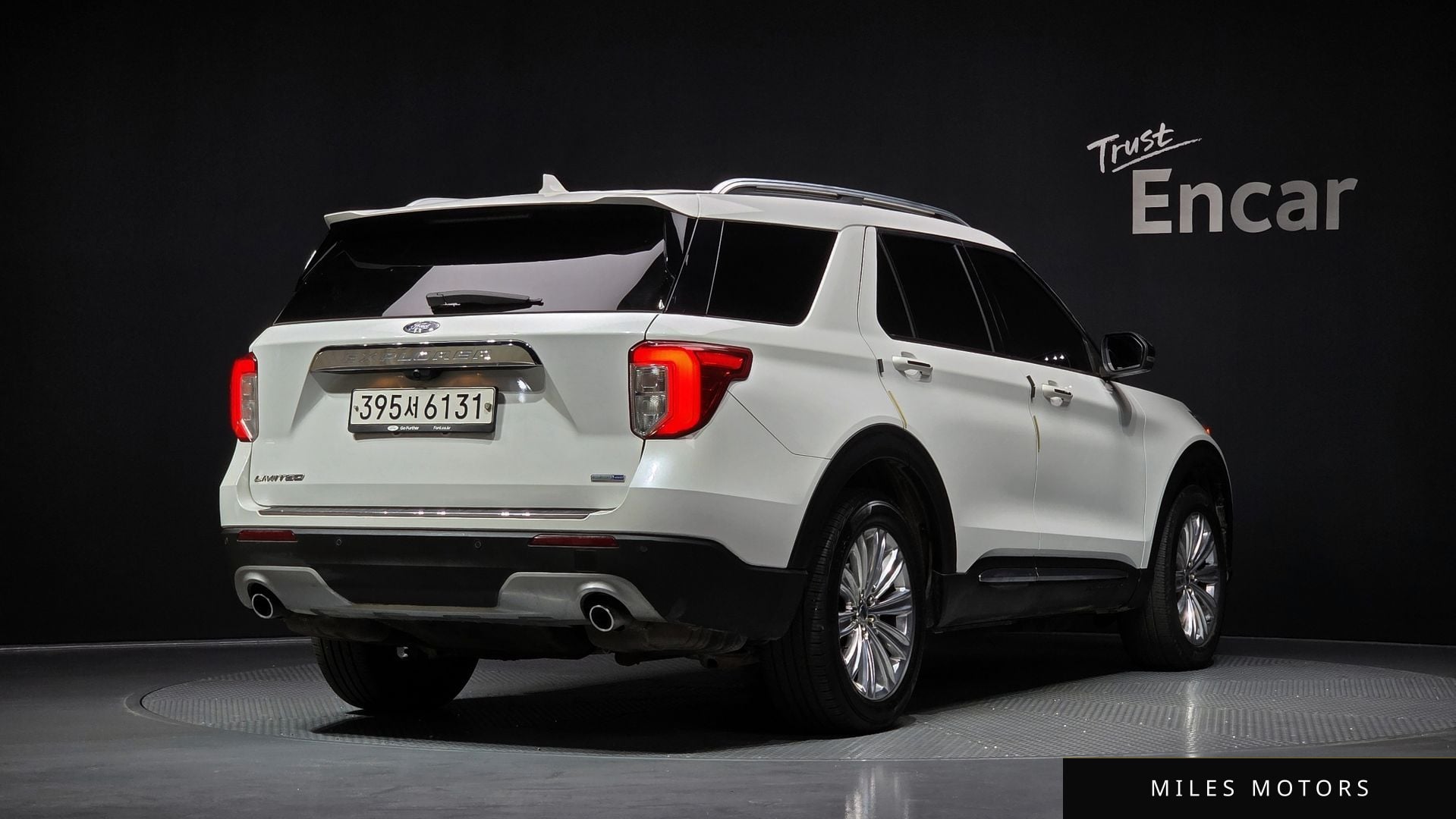 Ford Explorer 2020 — миниатюра 2