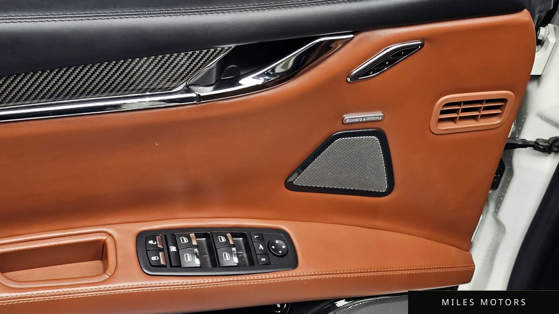 Maserati 콰트로포르테 2014 — миниатюра 18