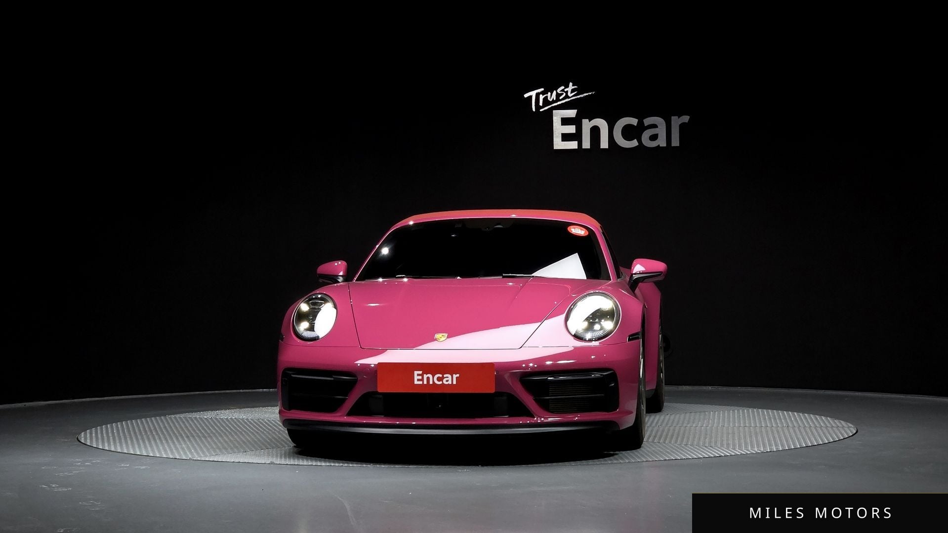 Porsche 911 (992) 2024 — миниатюра 3