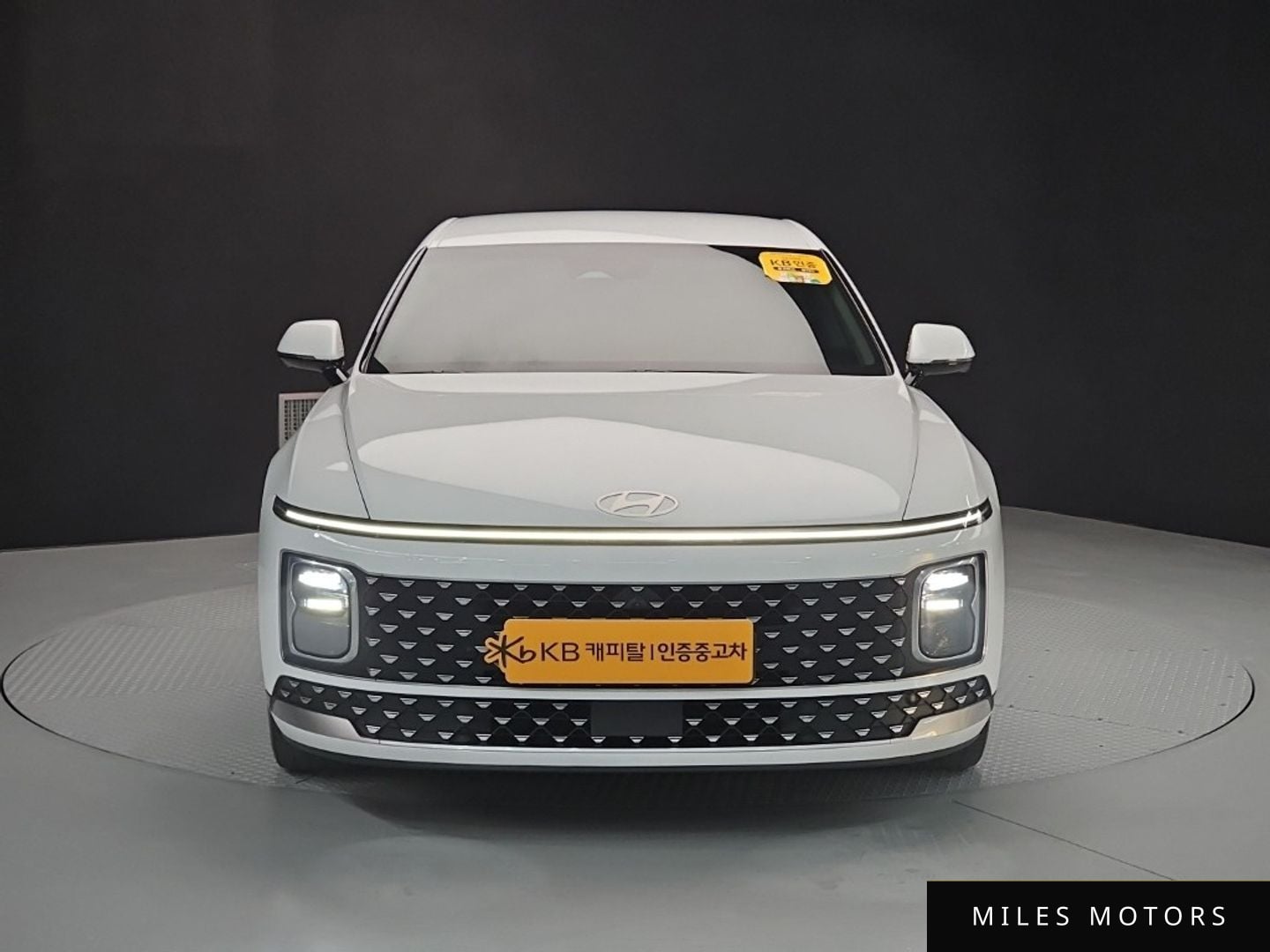 Hyundai Grandeur 2023 — миниатюра 3