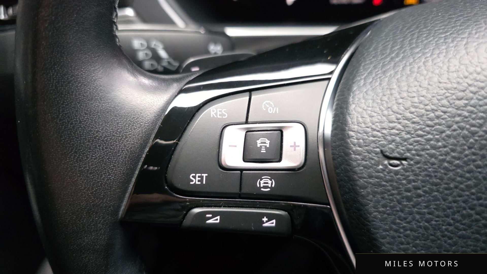 Volkswagen 티구안 올스페이스 2020 — миниатюра 17