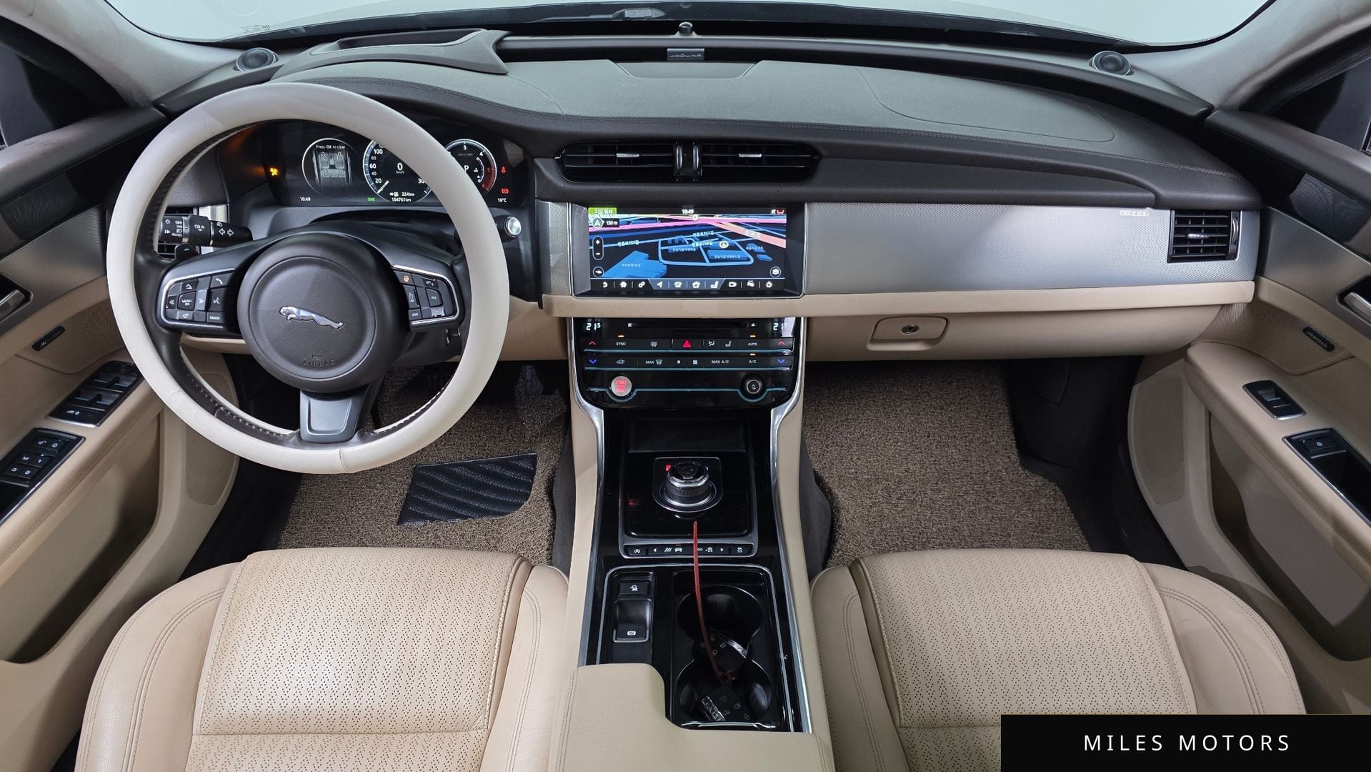 Jaguar XF (X260) 2017 — миниатюра 7