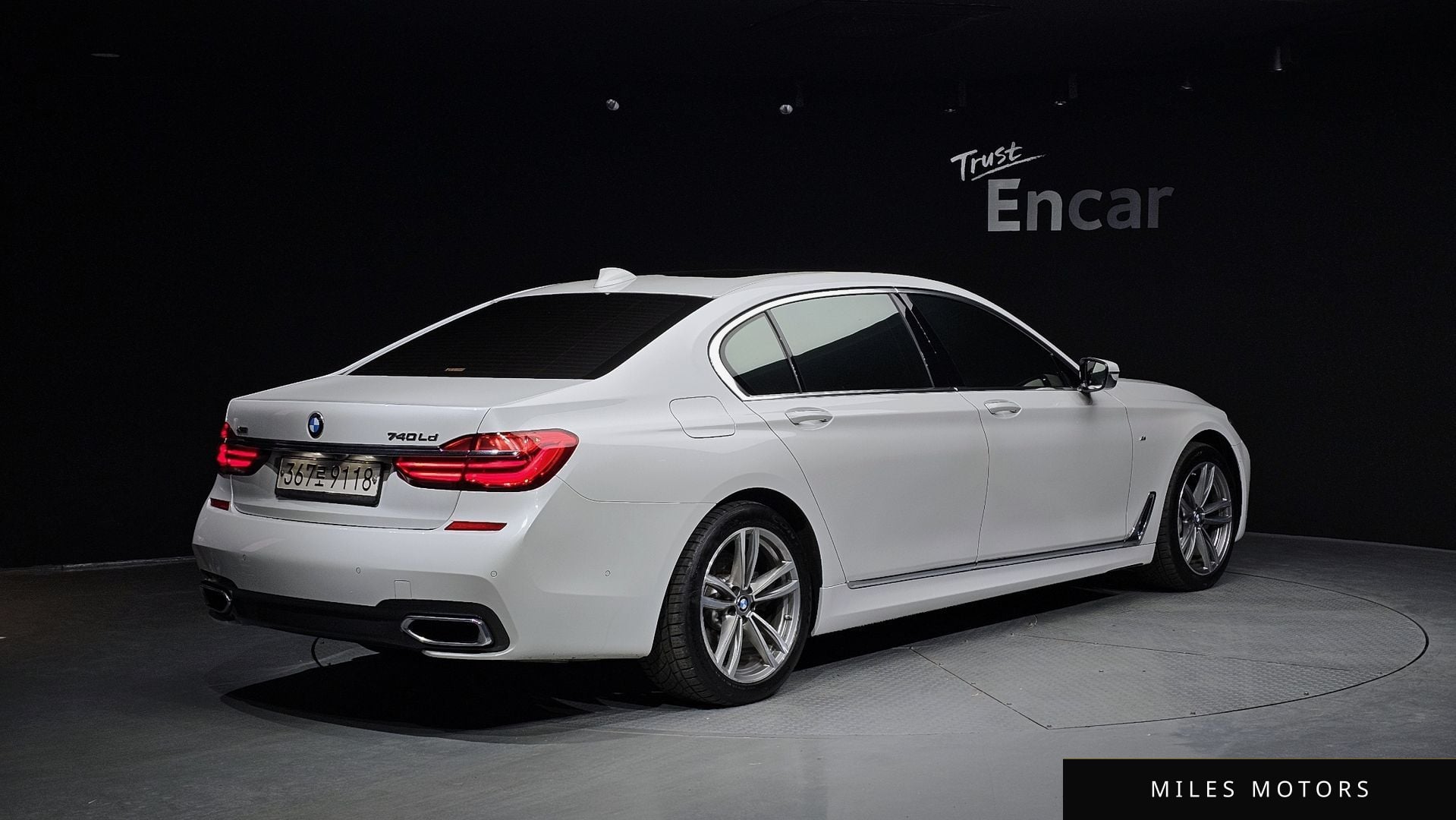 BMW 7 Series (G11) 2017 — миниатюра 2