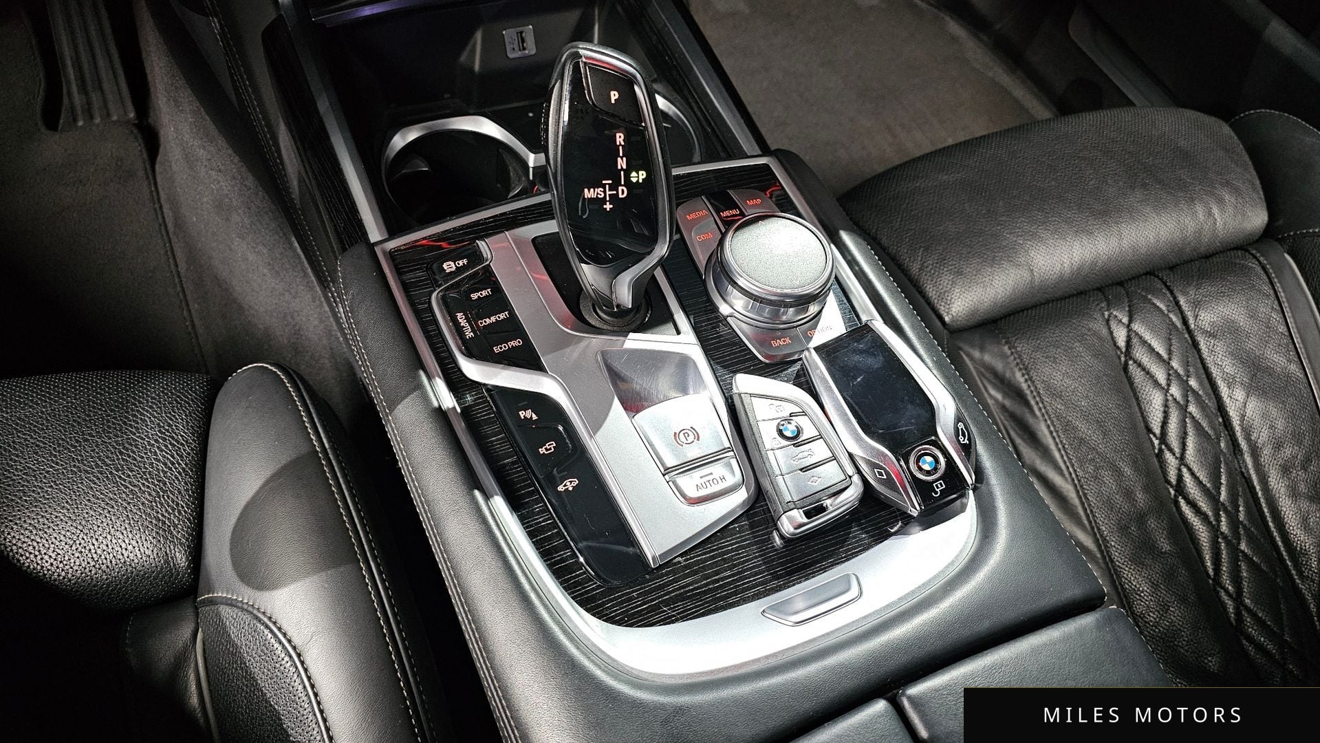 BMW 7 Series (G11) 2017 — миниатюра 9