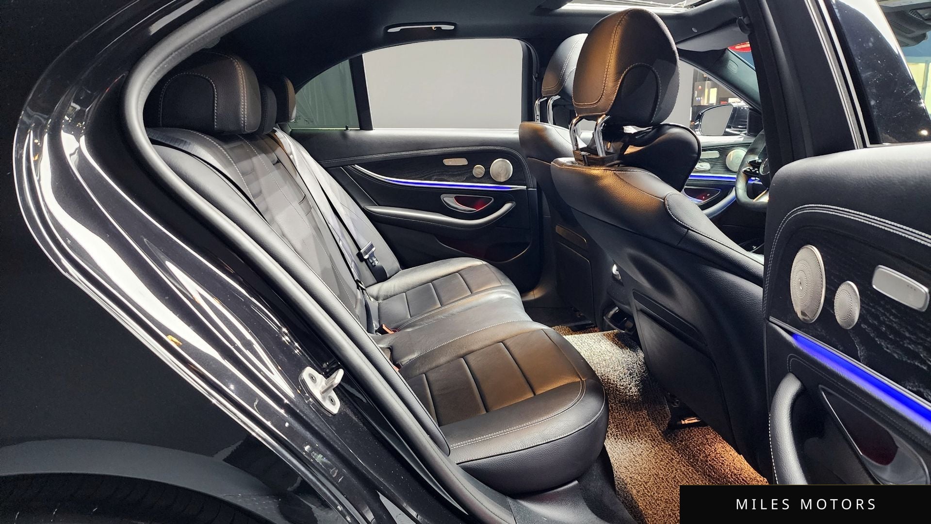 Mercedes-Benz E-Class W213 2022 — миниатюра 12