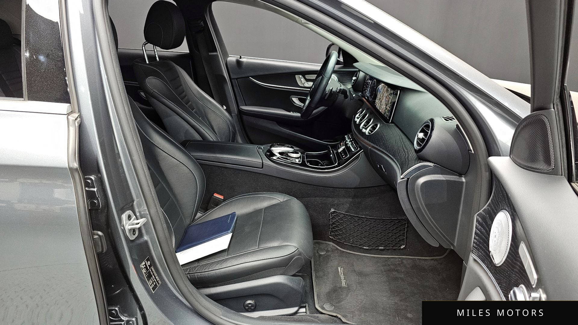 Mercedes-Benz E-클래스 W213 2020 — миниатюра 11