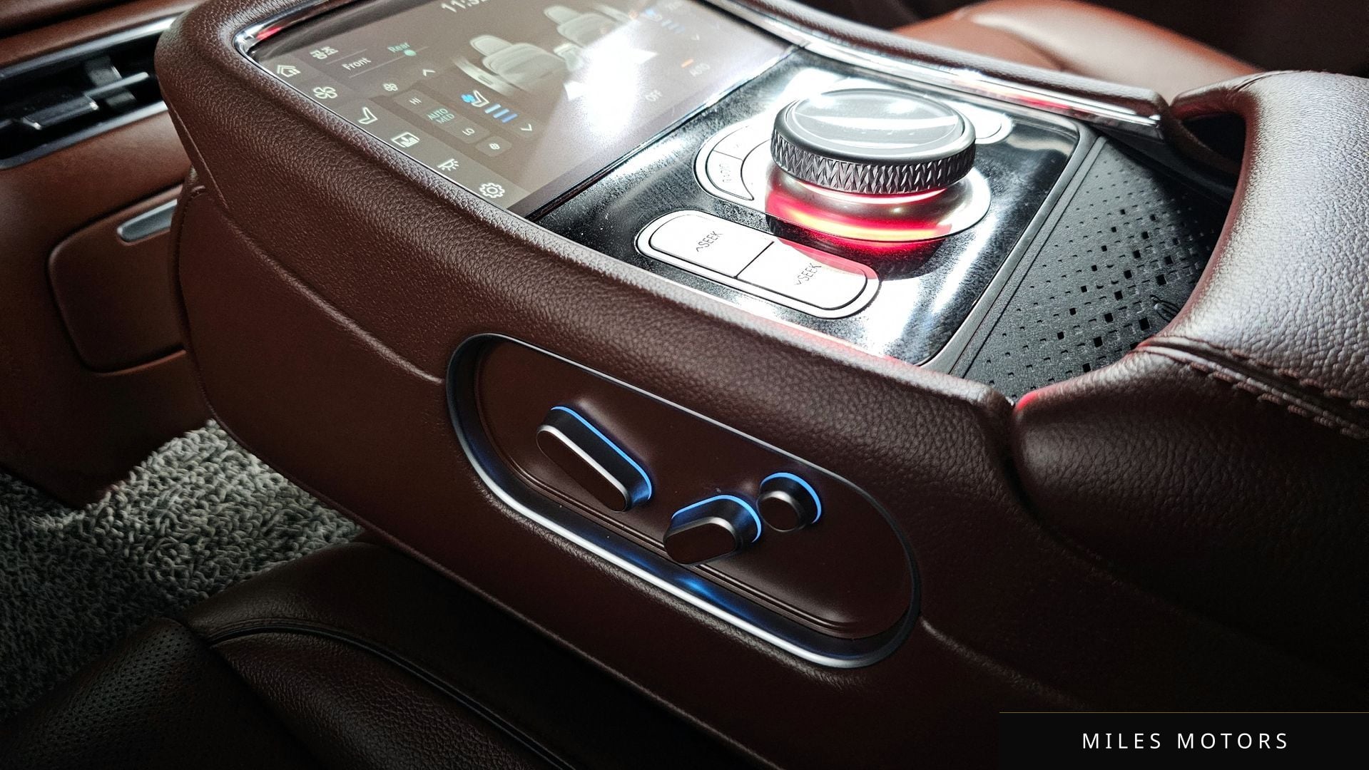 Genesis G90 (RS4) 2022 — миниатюра 12
