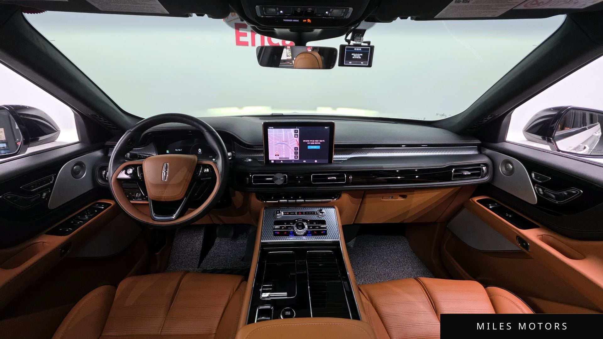 Lincoln Aviator 2023 — миниатюра 7