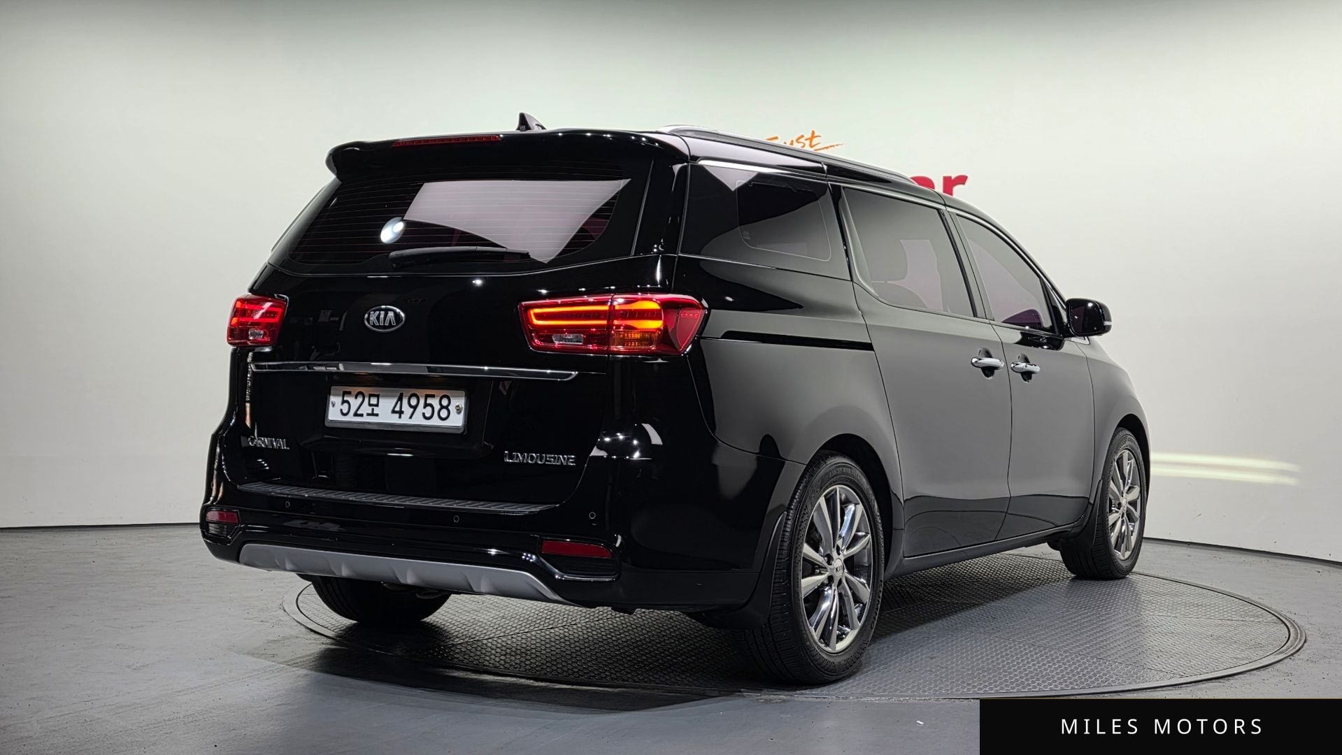 Kia Canival 2019 — миниатюра 2