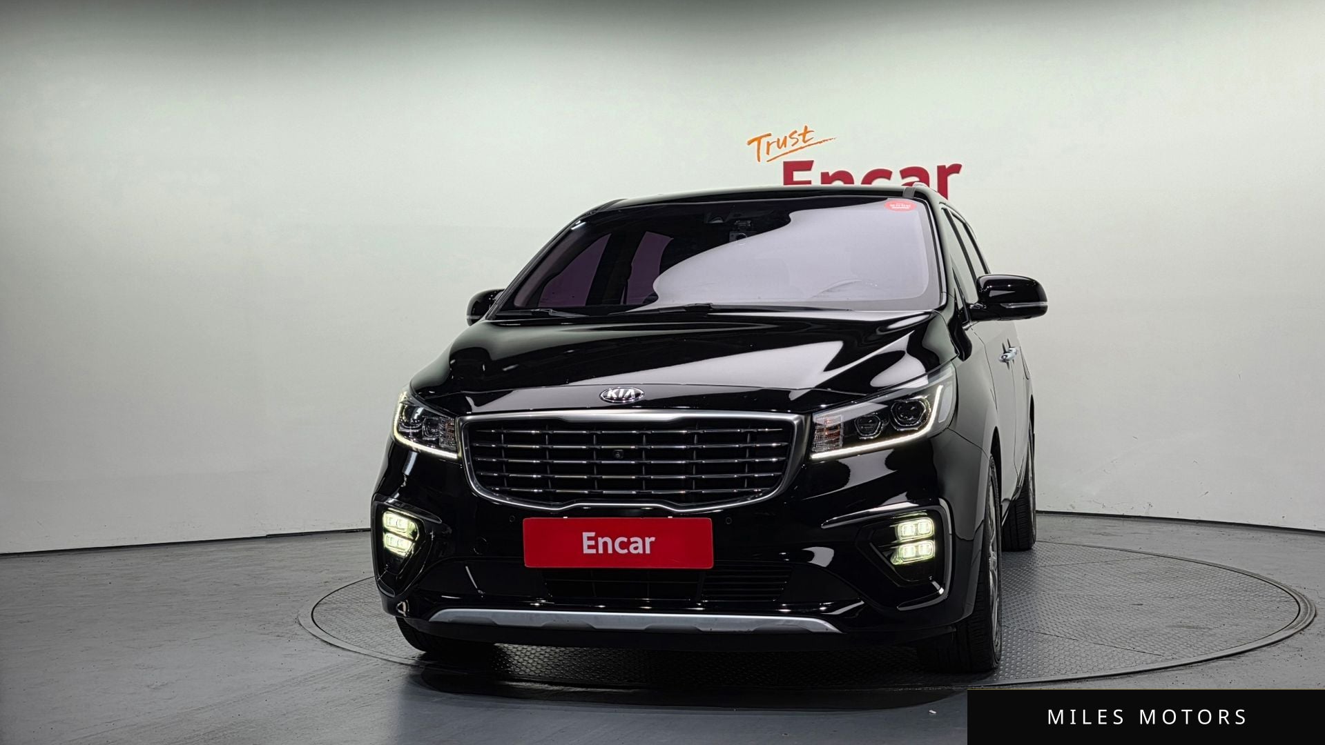 Kia Canival 2019 — миниатюра 3