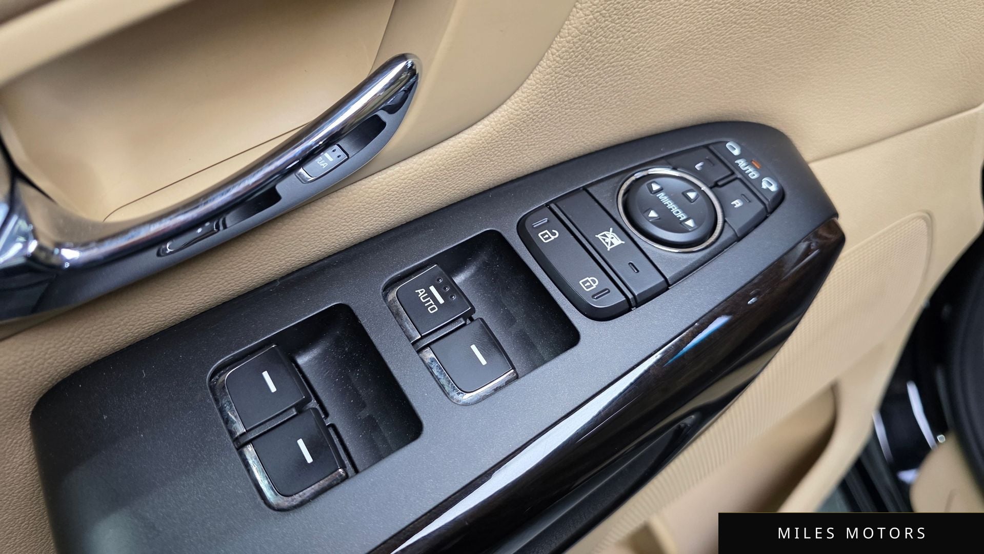 Kia Canival 2019 — миниатюра 12
