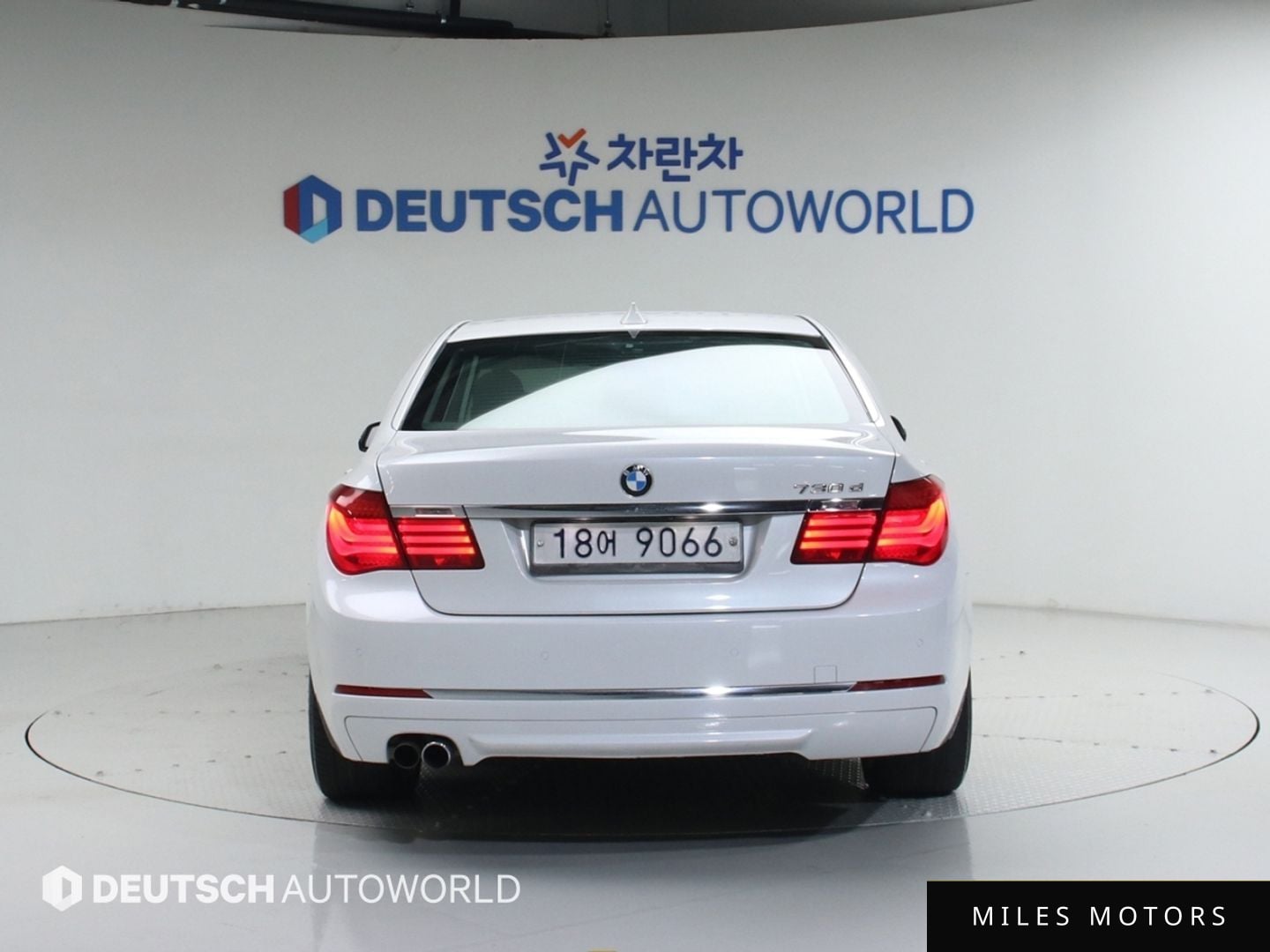 BMW 7시리즈 (F01) 2013 — миниатюра 4