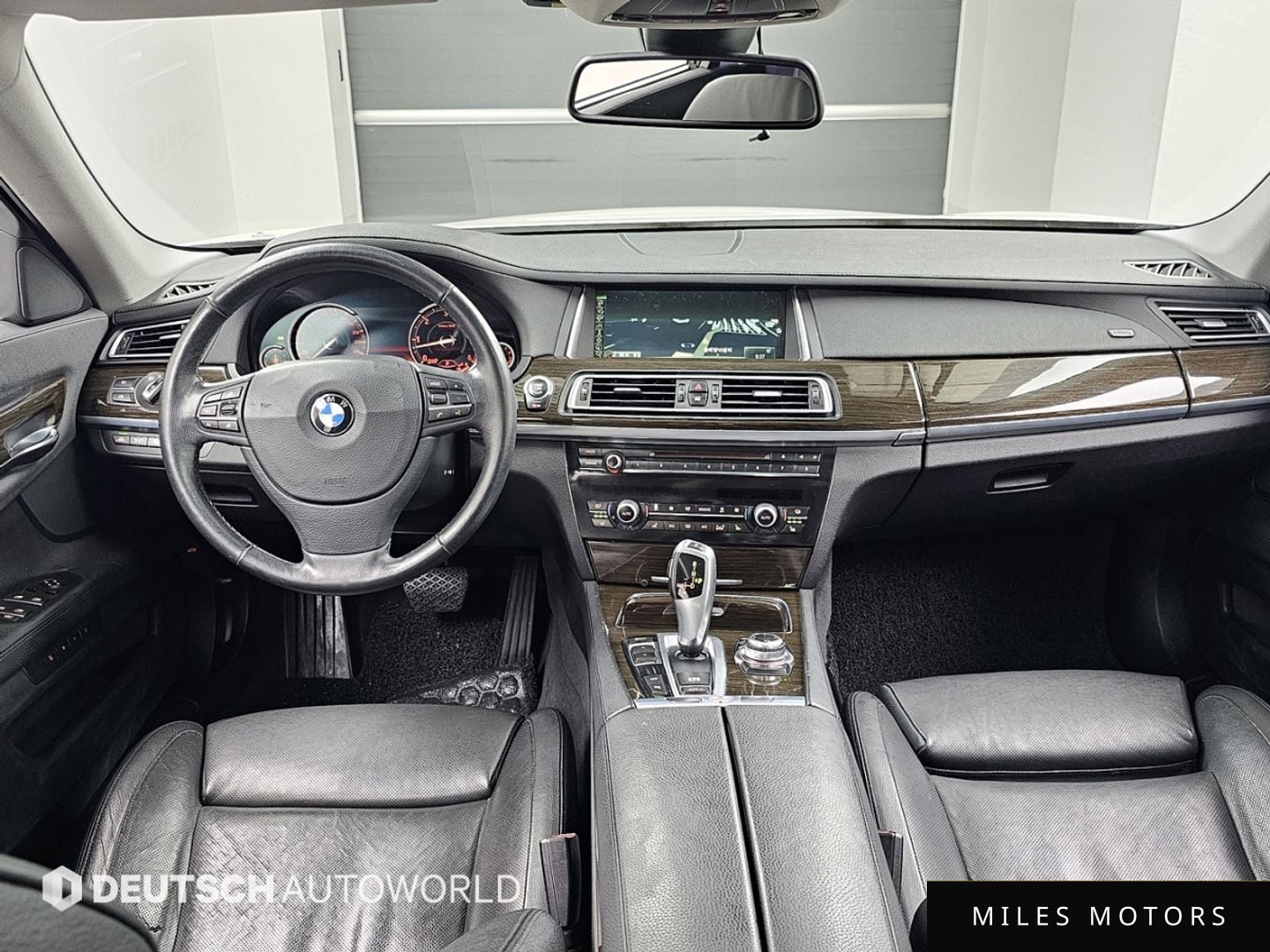 BMW 7시리즈 (F01) 2013 — миниатюра 7