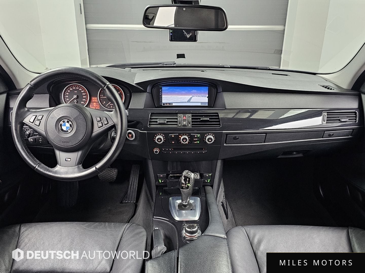 BMW 5시리즈 (E60) 2010 — миниатюра 7