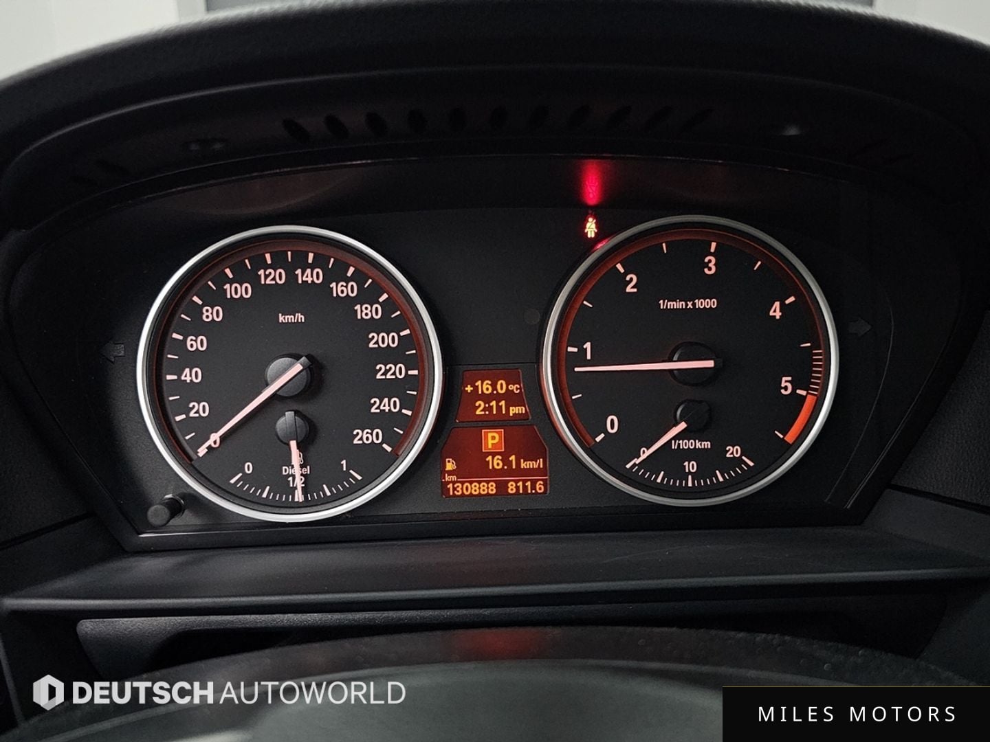 BMW 5시리즈 (E60) 2010 — миниатюра 8