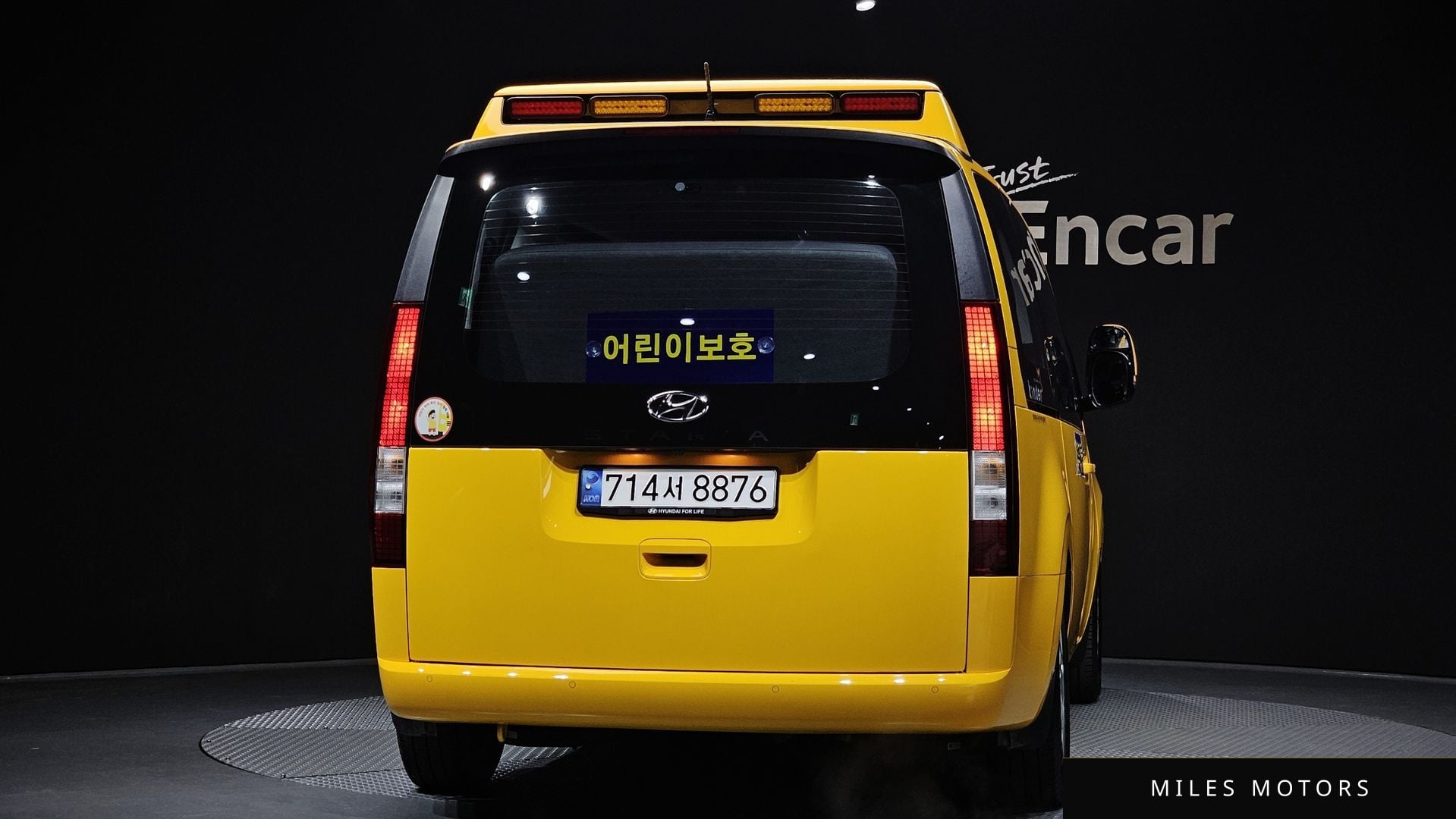 Hyundai Staria 2022 — миниатюра 4