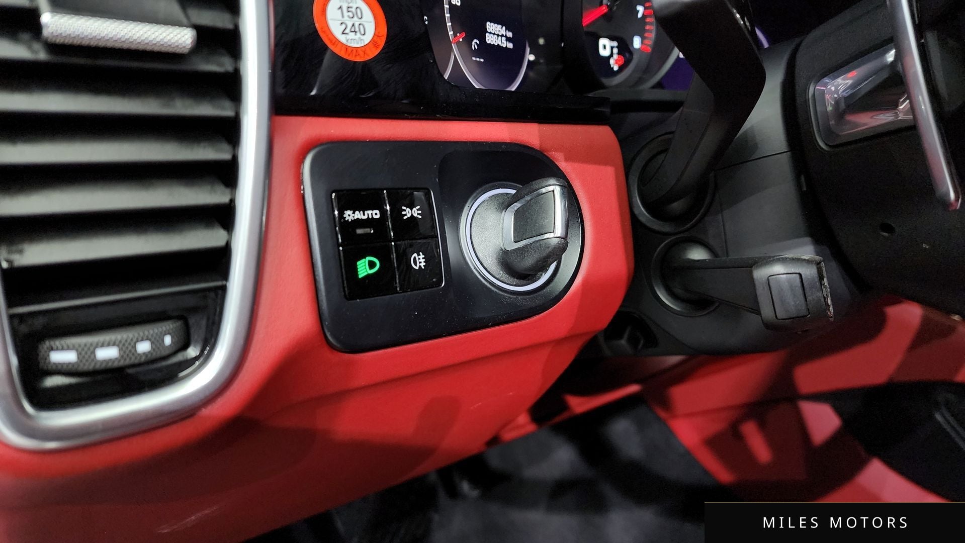 Porsche 카이엔 (PO536) 2021 — миниатюра 16