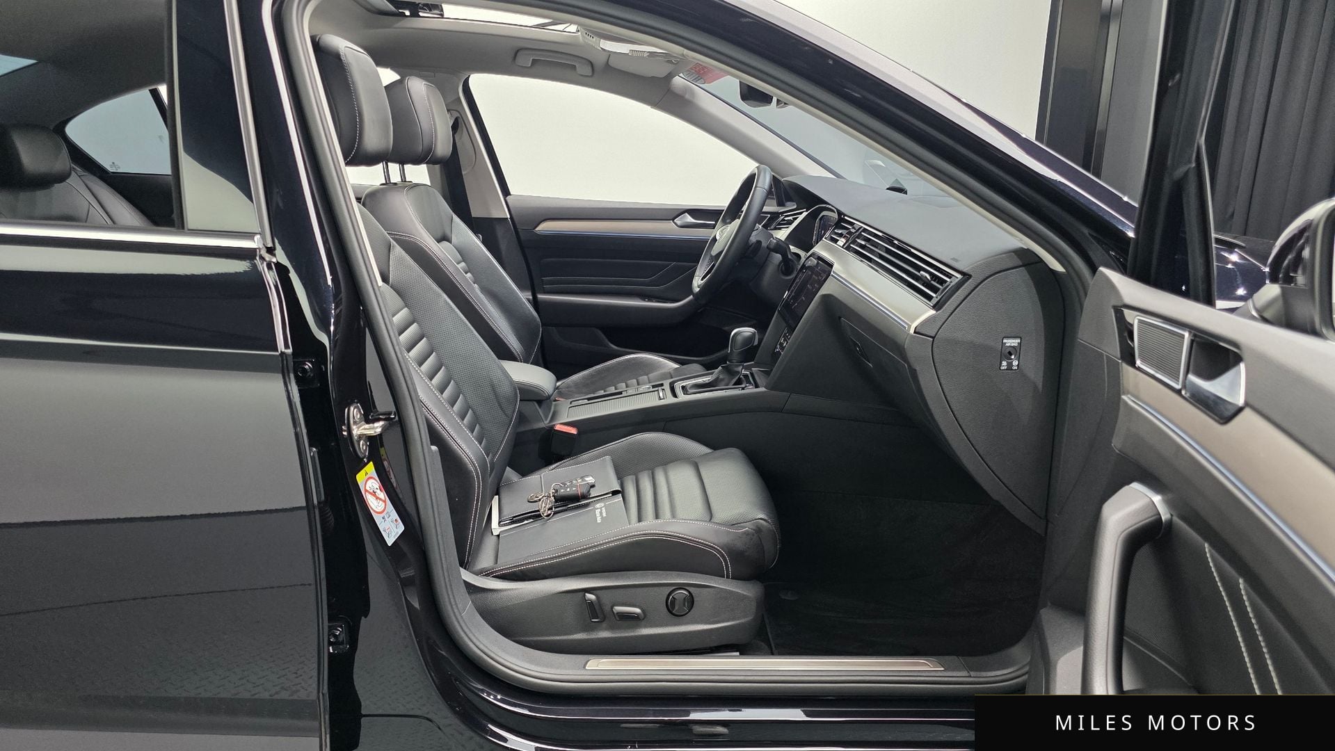 Volkswagen Passat 2021 — миниатюра 9