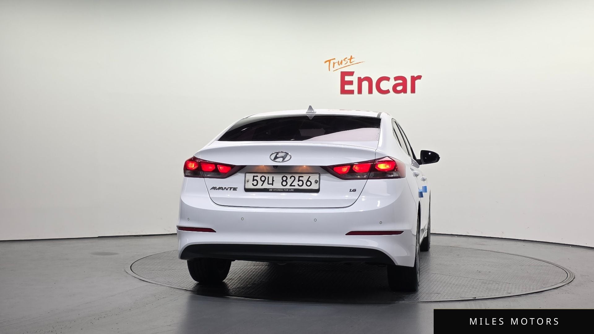 Hyundai AVANTE 2018 — миниатюра 4