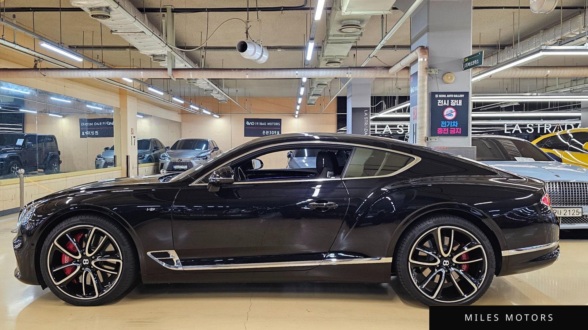 Bentley Continental GT 2021 — миниатюра 4