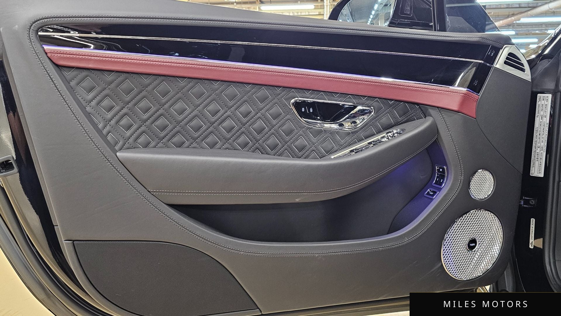 Bentley Continental GT 2021 — миниатюра 10