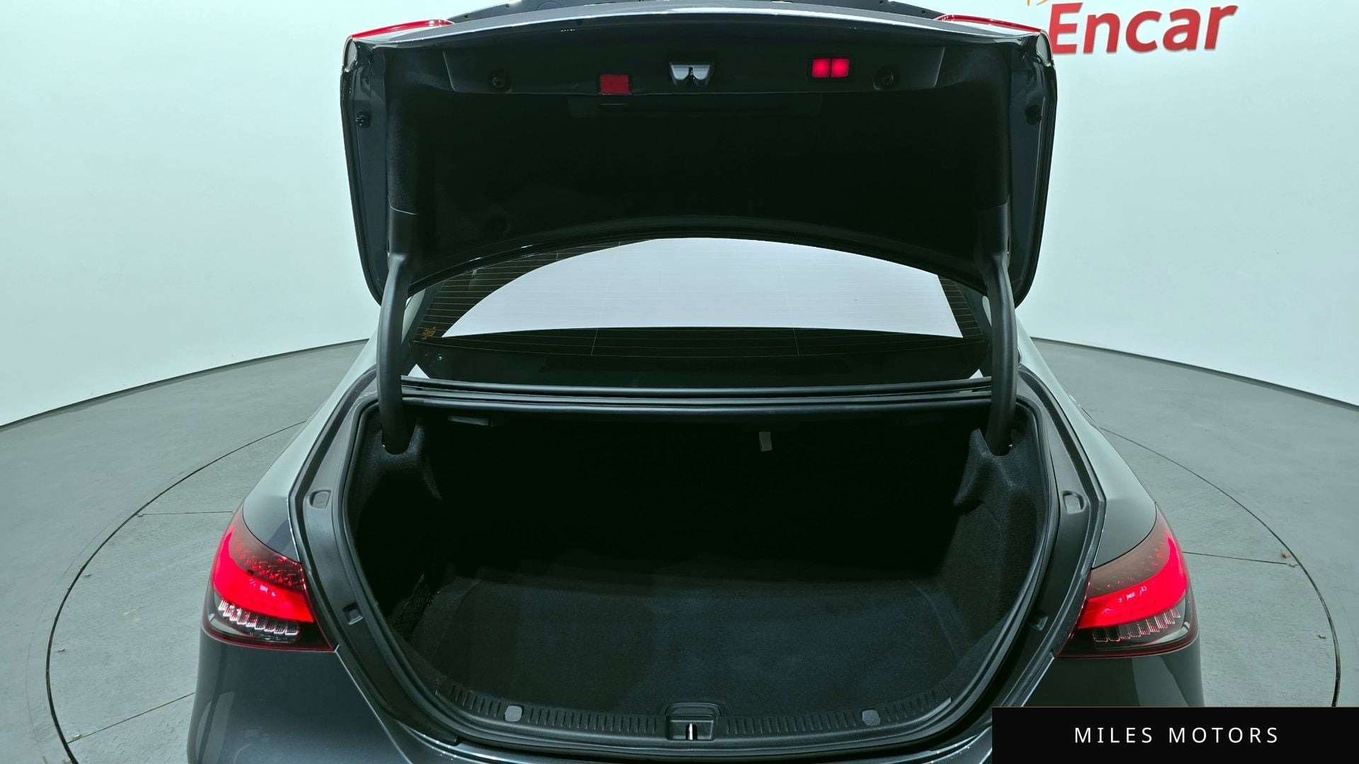 Mercedes-Benz E-Class W213 2021 — миниатюра 20