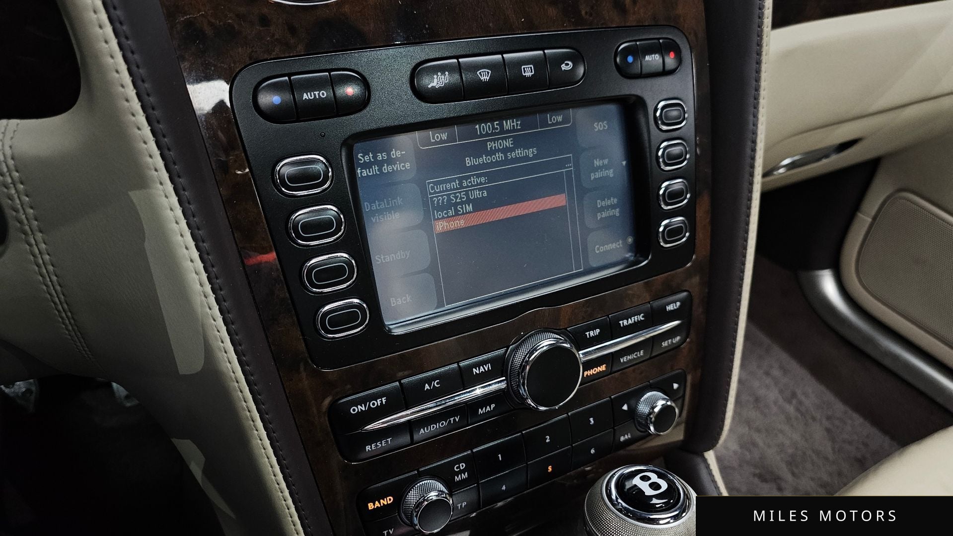 Bentley 플라잉스퍼 2010 — миниатюра 15