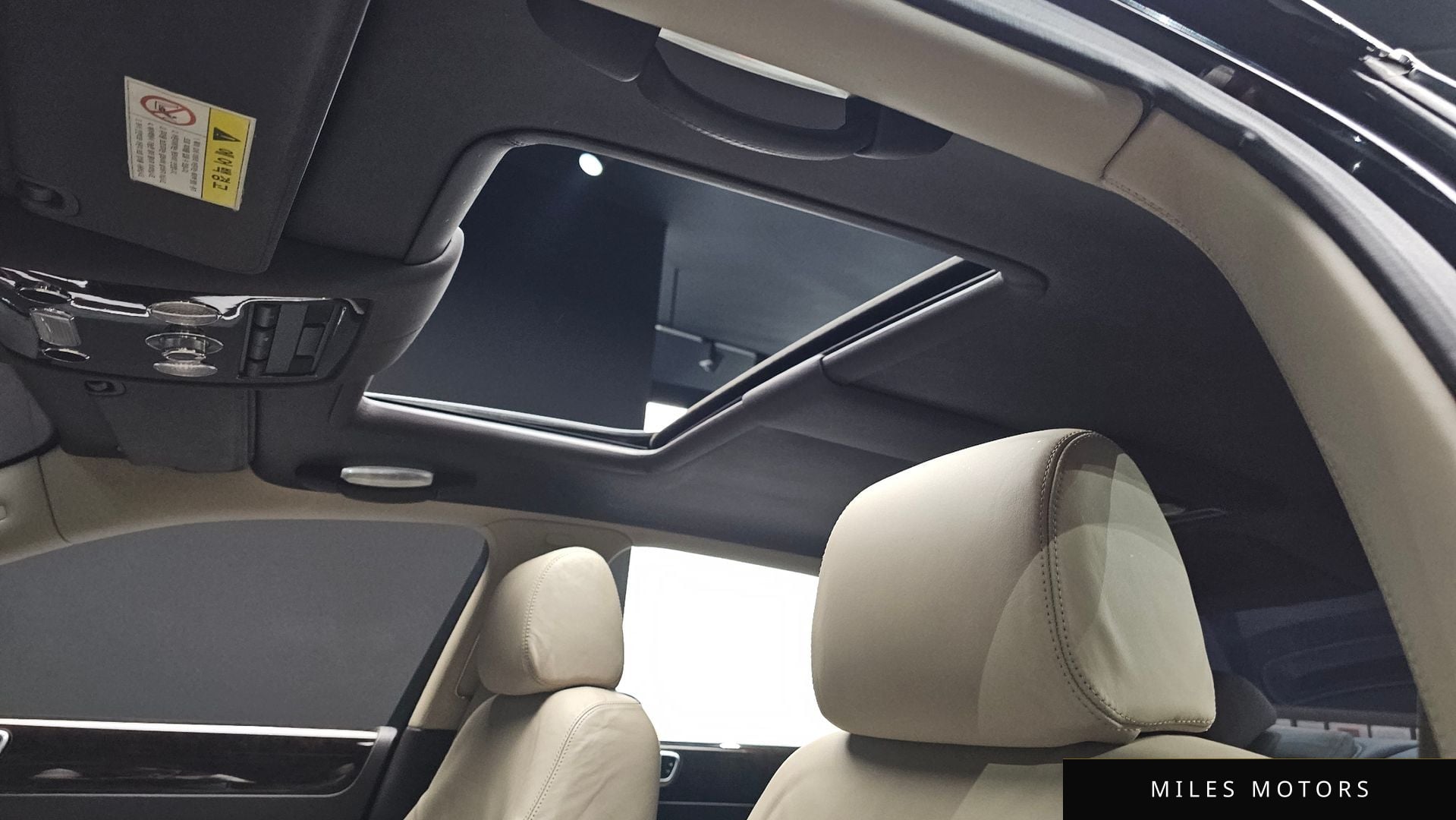 Bentley 플라잉스퍼 2010 — миниатюра 16